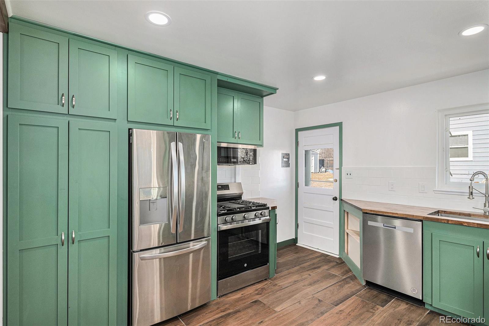 MLS Image #5 for 1825 s vallejo street,denver, Colorado
