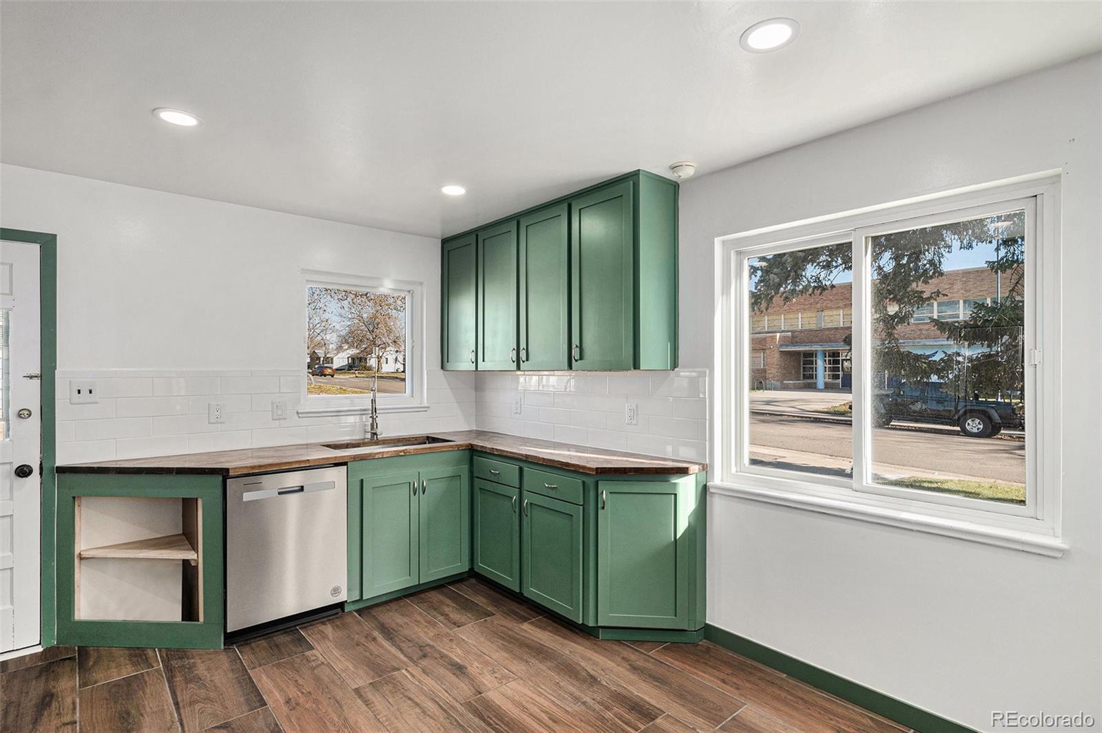 MLS Image #7 for 1825 s vallejo street,denver, Colorado
