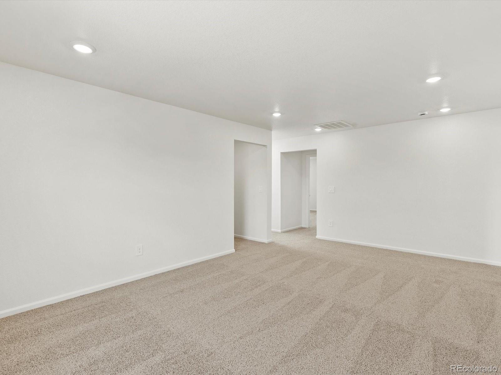 MLS Image #14 for 4684  sugarcane street,johnstown, Colorado