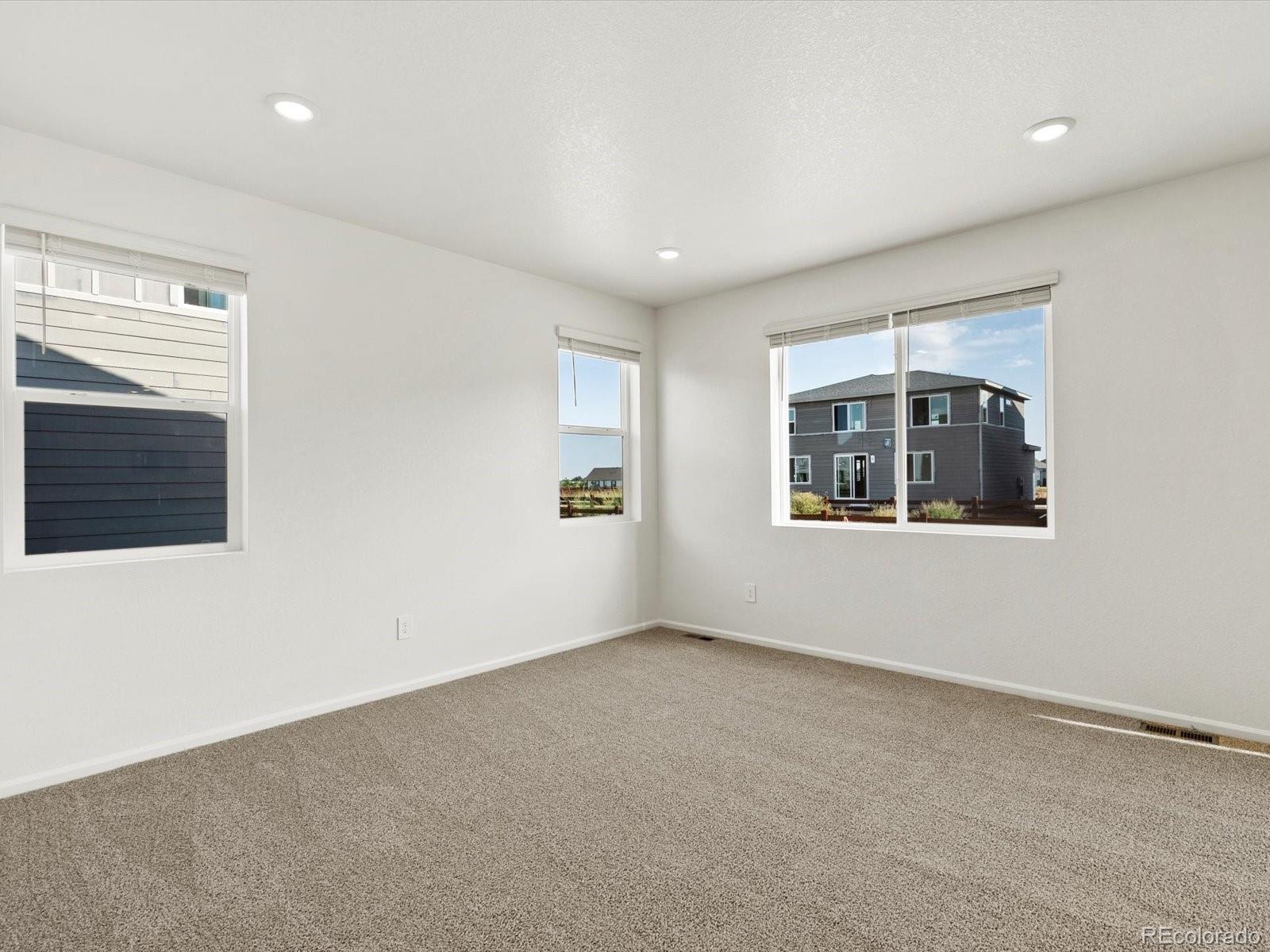 MLS Image #6 for 4684  sugarcane street,johnstown, Colorado