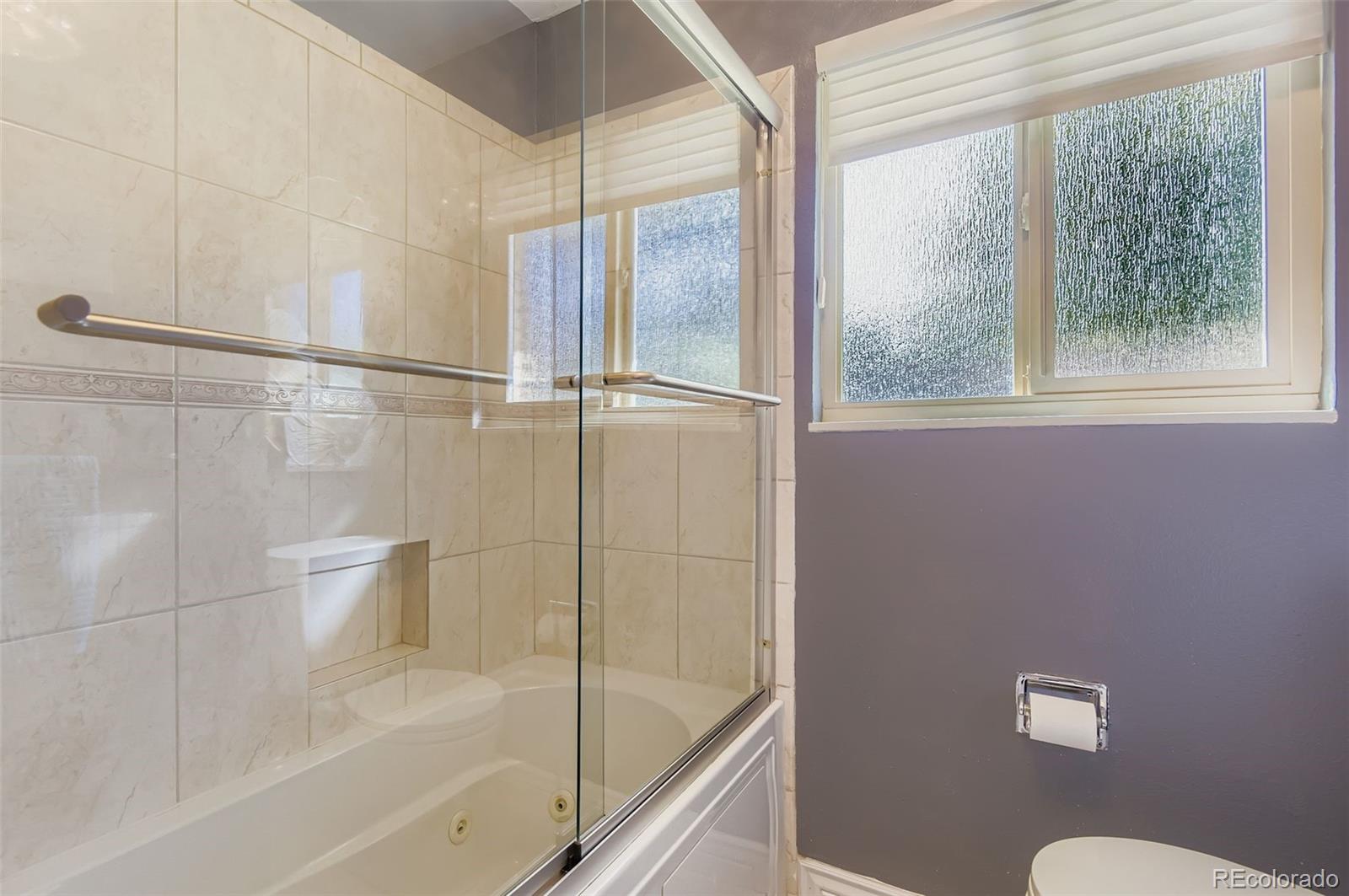 MLS Image #23 for 3640 s monaco parkway,denver, Colorado