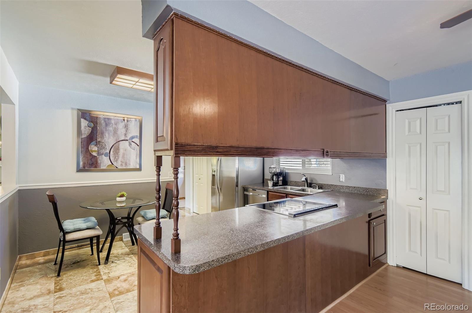 MLS Image #8 for 3640 s monaco parkway,denver, Colorado