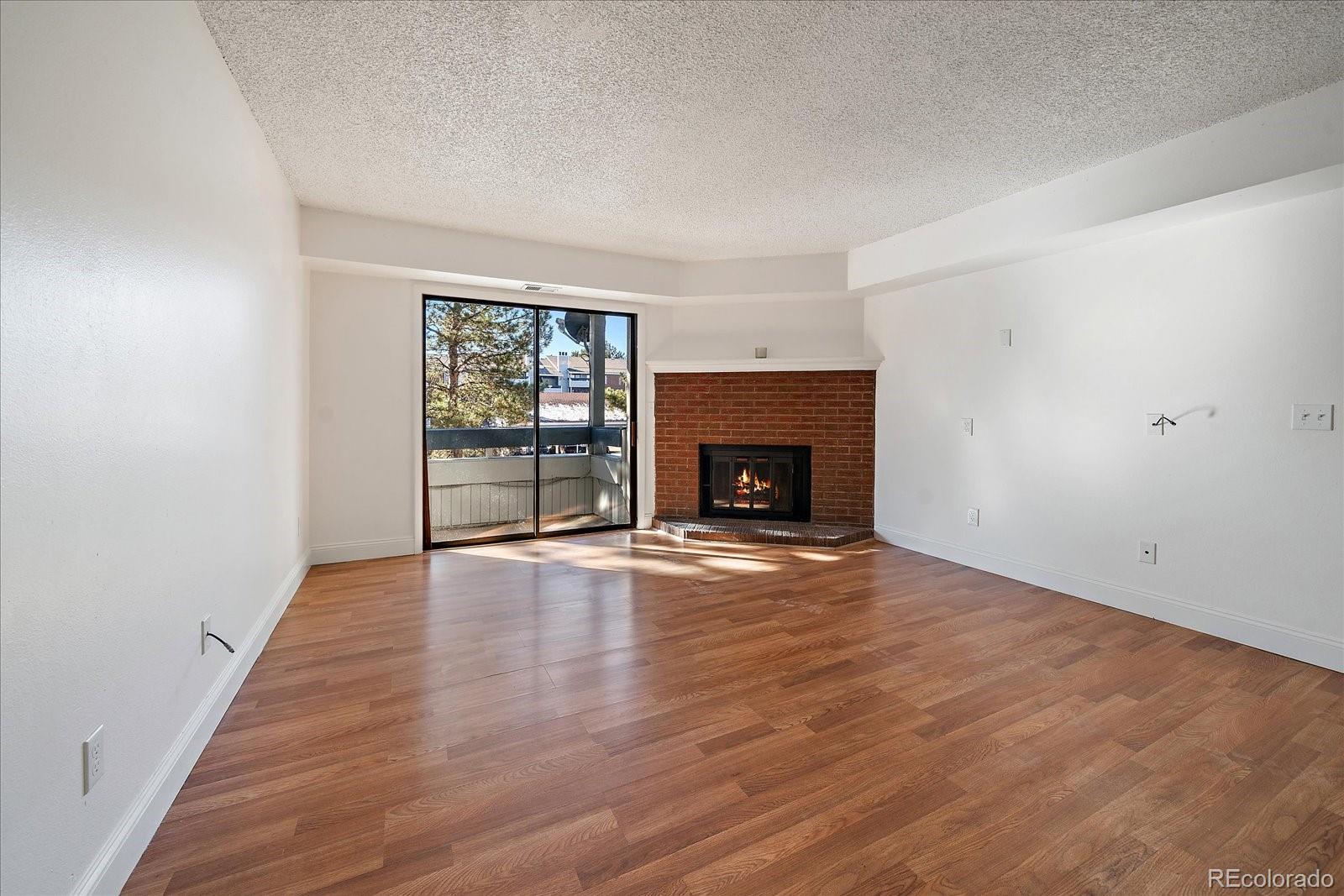MLS Image #2 for 14465 e 1st drive b8,aurora, Colorado