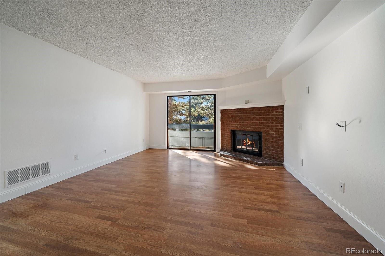 MLS Image #4 for 14465 e 1st drive b8,aurora, Colorado