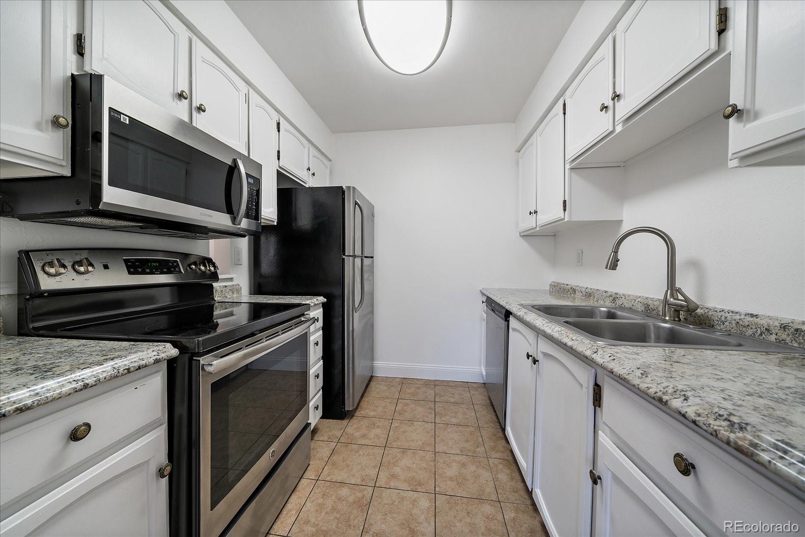 MLS Image #7 for 14465 e 1st drive b8,aurora, Colorado