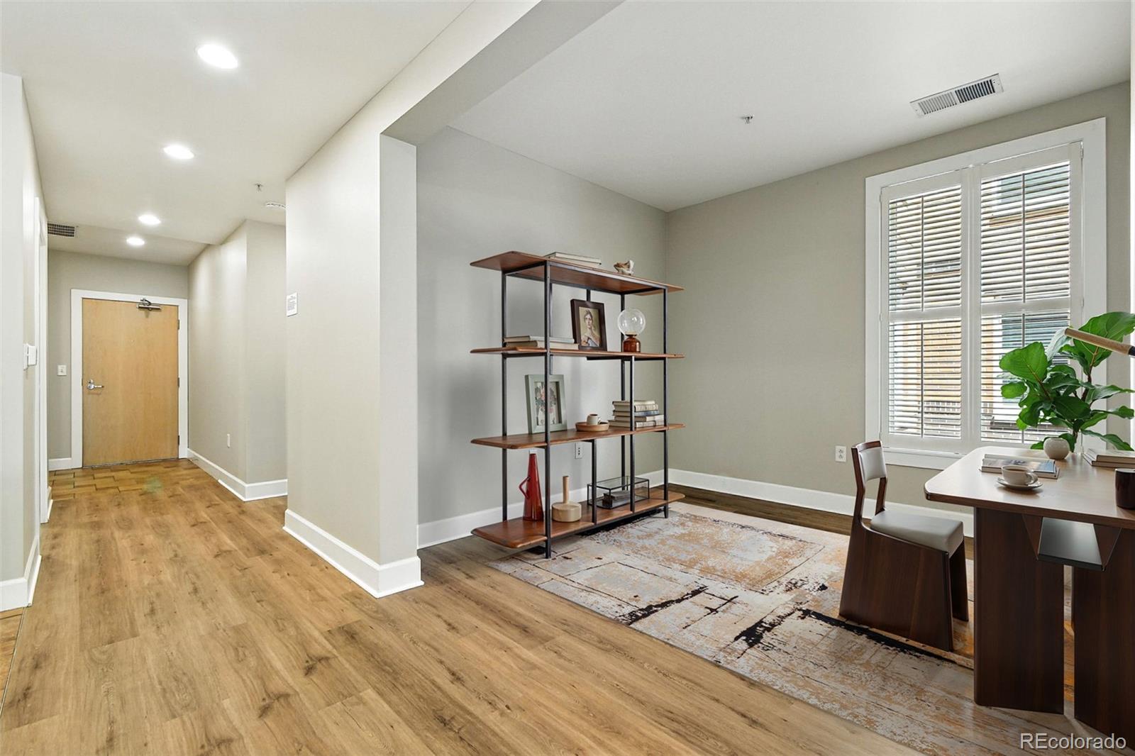 MLS Image #20 for 1631 n emerson street,denver, Colorado