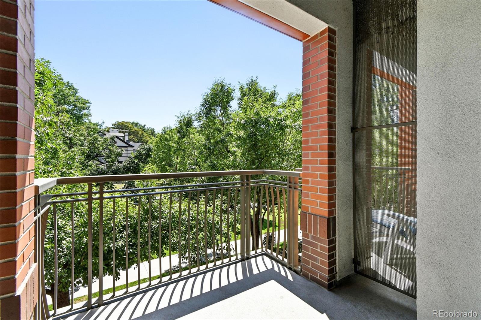 MLS Image #25 for 1631 n emerson street,denver, Colorado
