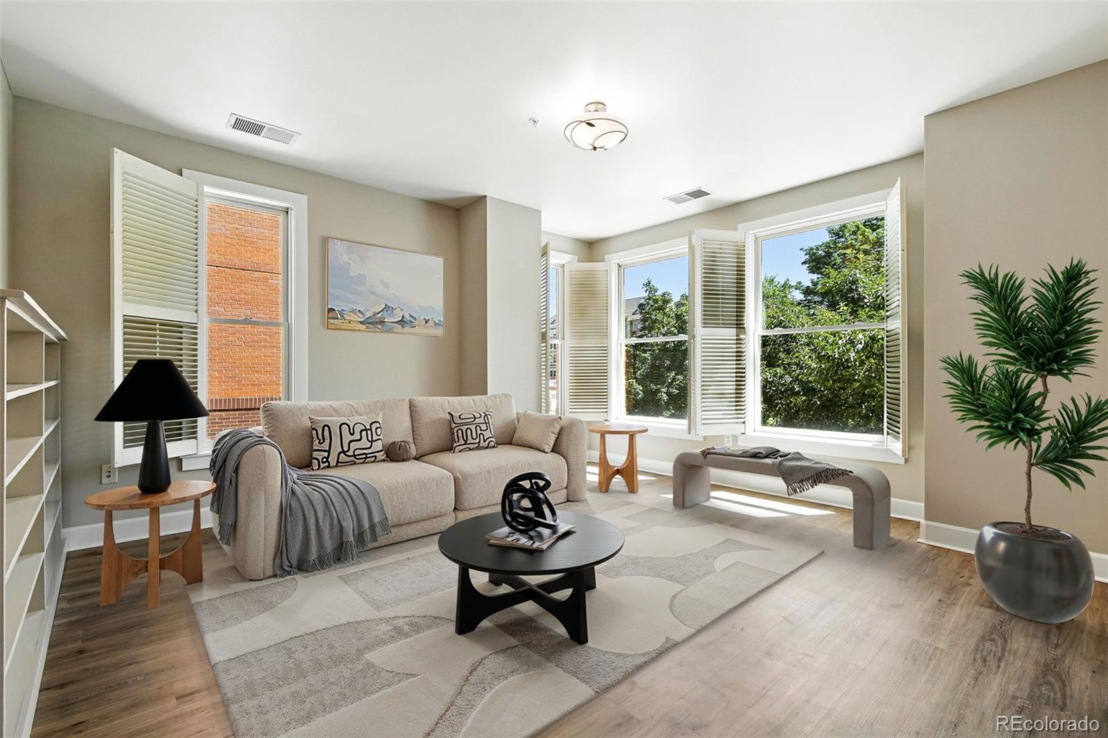 MLS Image #5 for 1631 n emerson street,denver, Colorado