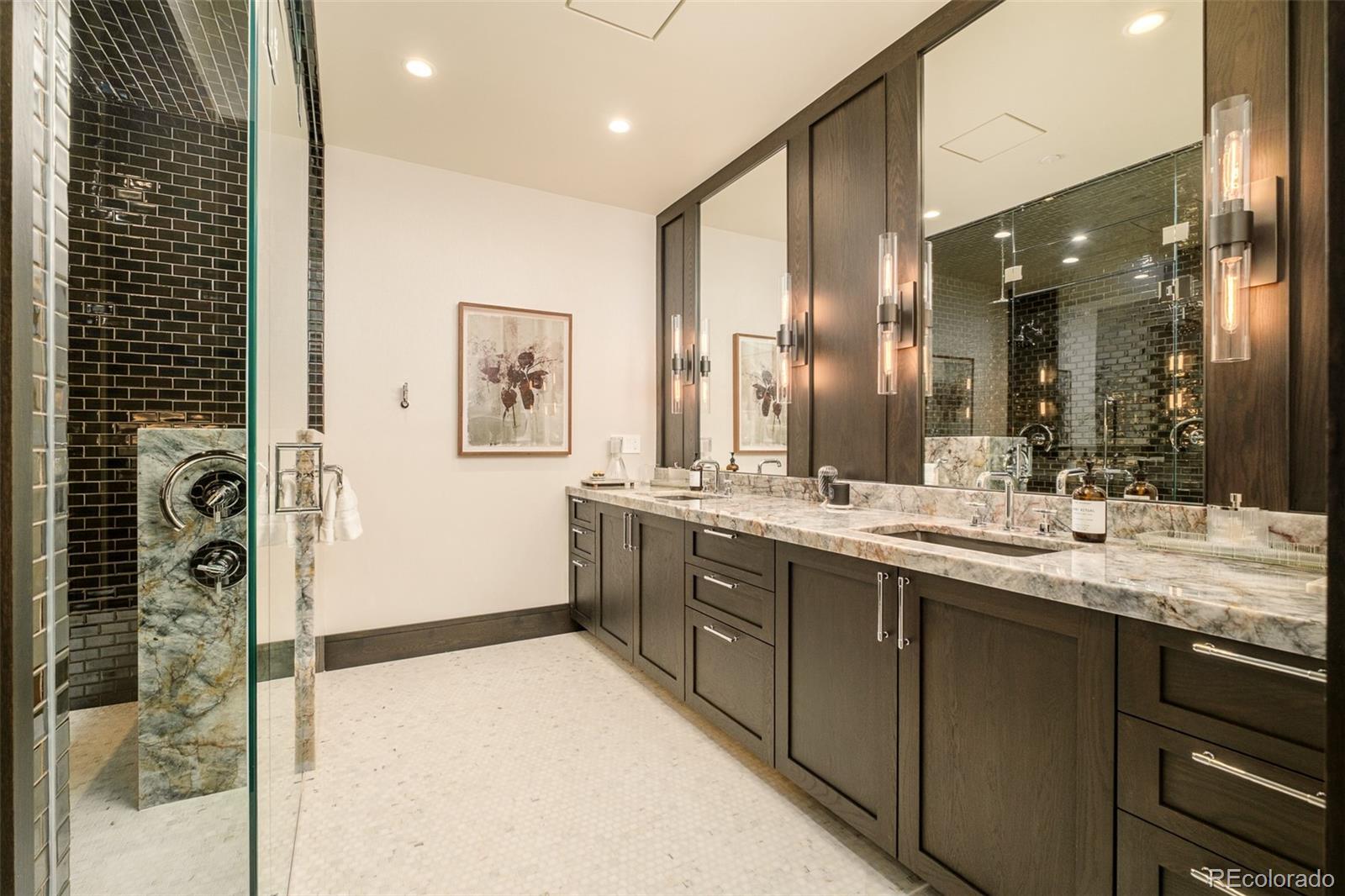 MLS Image #4 for 100  detroit street 206,denver, Colorado