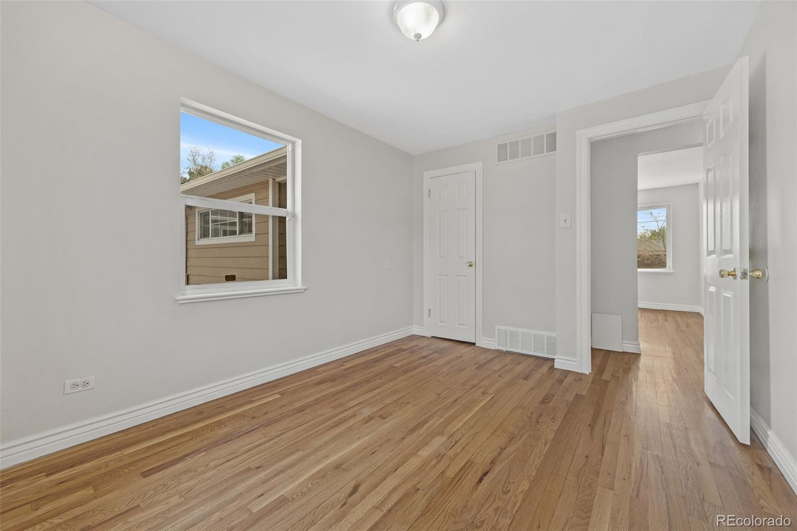 MLS Image #10 for 4956  umatilla street,denver, Colorado
