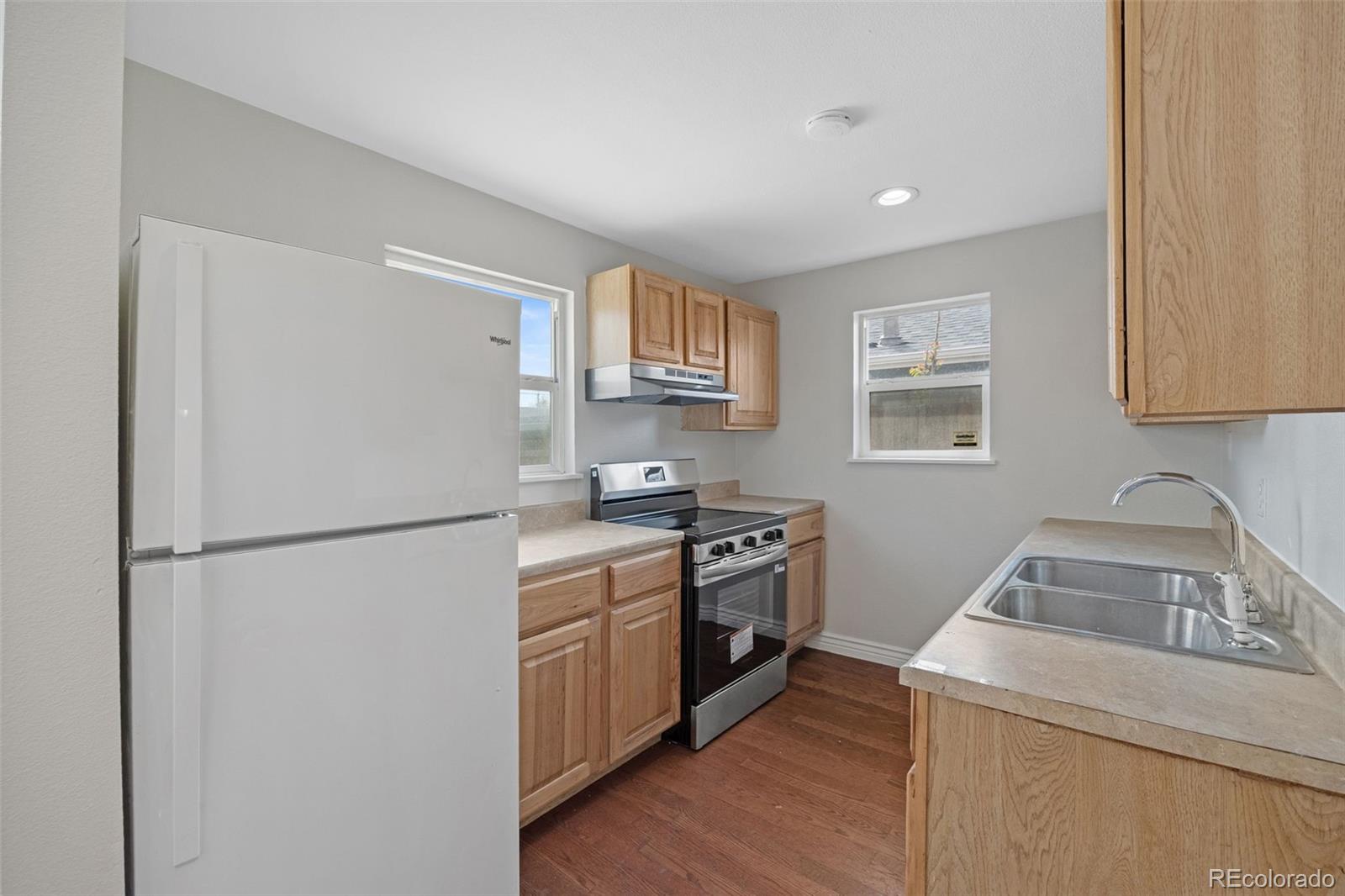 MLS Image #4 for 4956  umatilla street,denver, Colorado