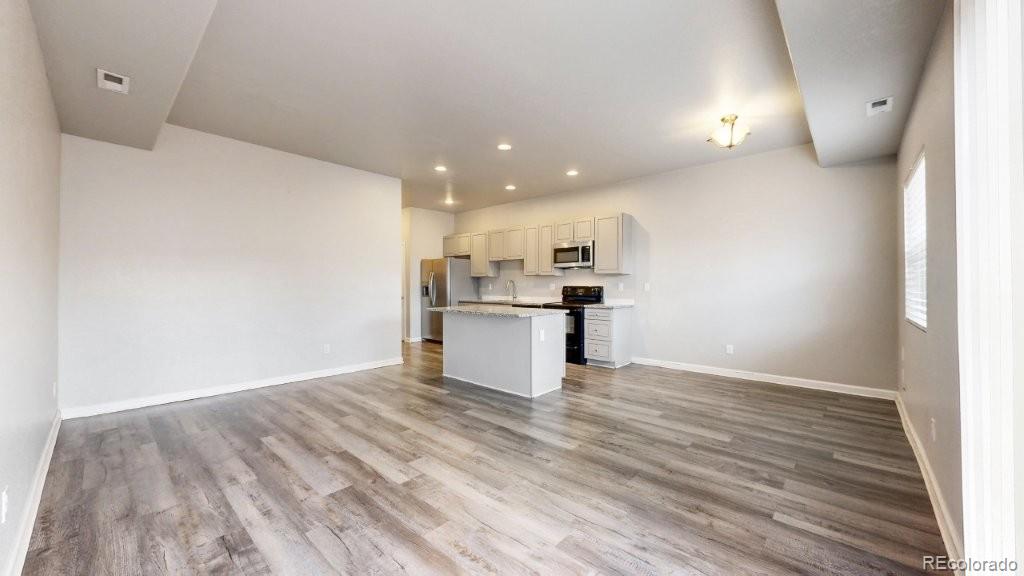MLS Image #3 for 2671  sable boulevard,aurora, Colorado