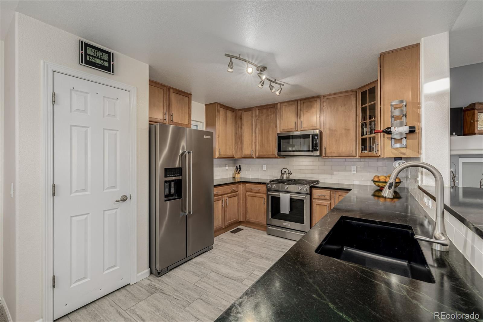 MLS Image #23 for 7544 s quatar way,aurora, Colorado