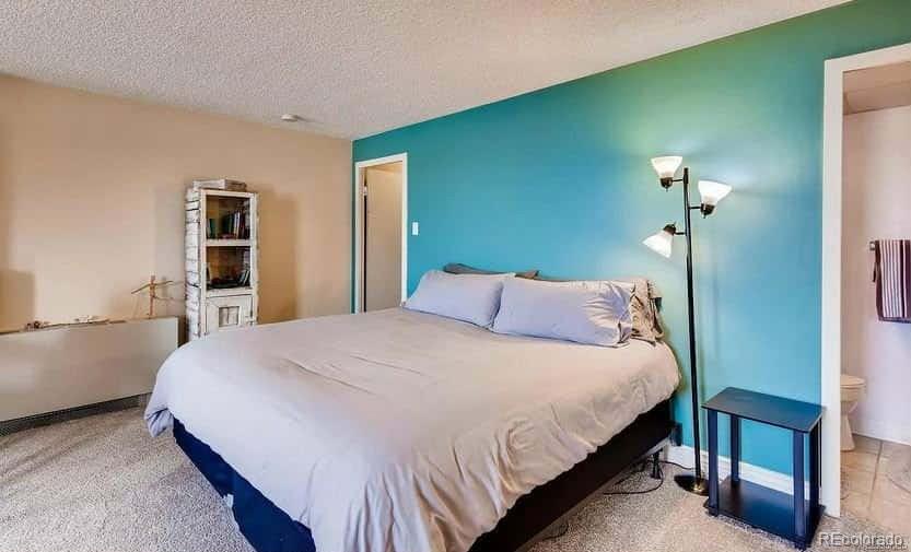 MLS Image #5 for 2225  buchtel boulevard,denver, Colorado