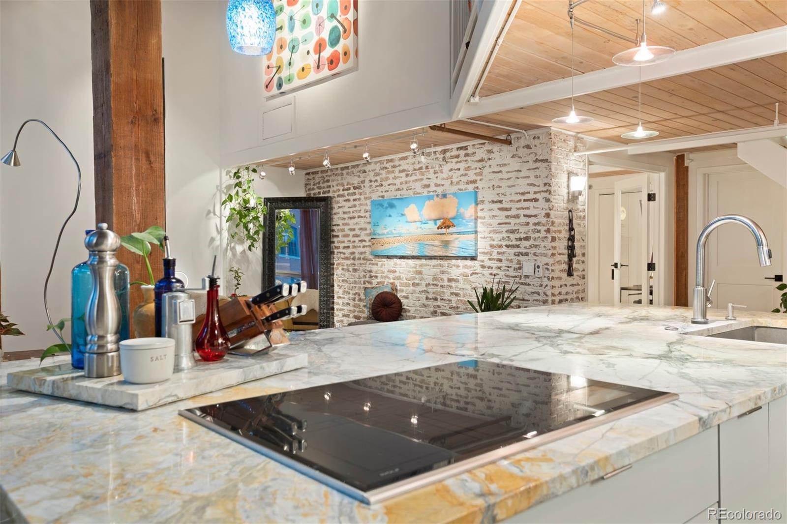 MLS Image #14 for 1143  auraria parkway,denver, Colorado