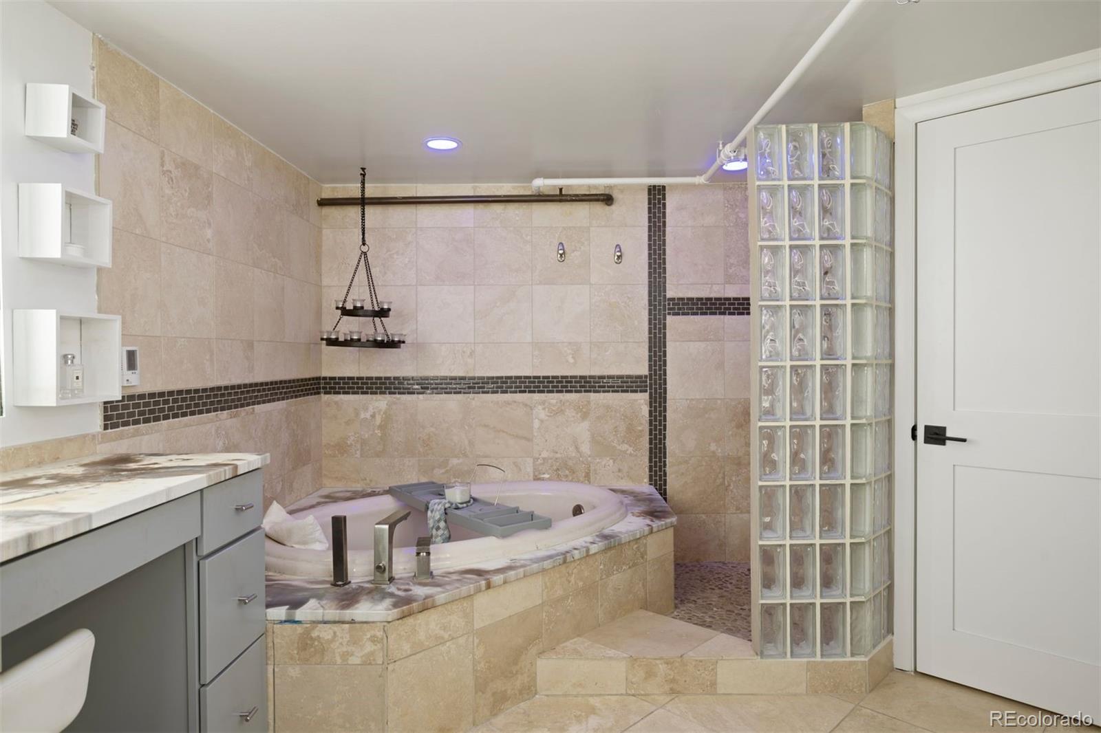 MLS Image #34 for 1143  auraria parkway,denver, Colorado