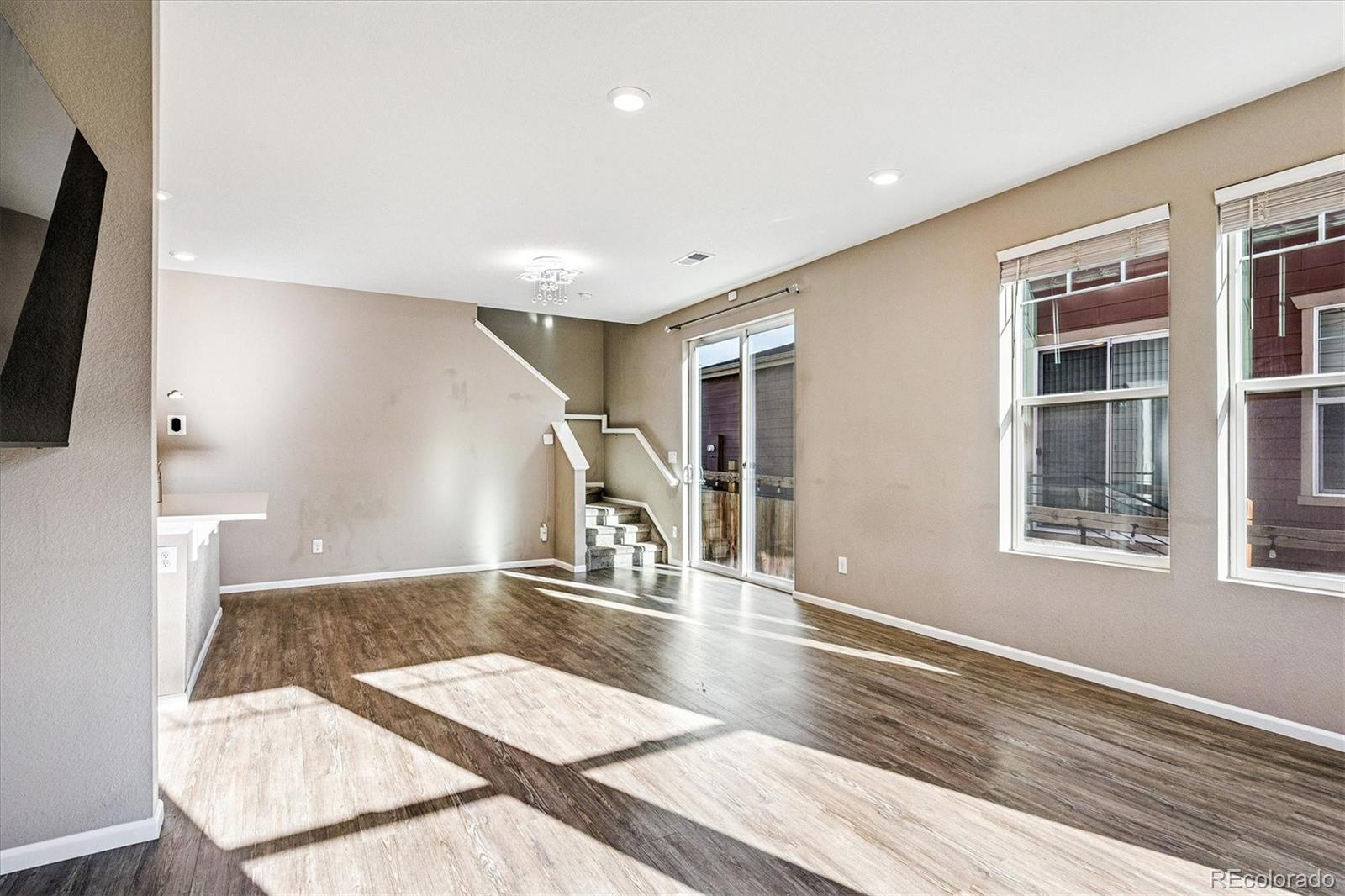 MLS Image #3 for 21832 e quincy circle,aurora, Colorado