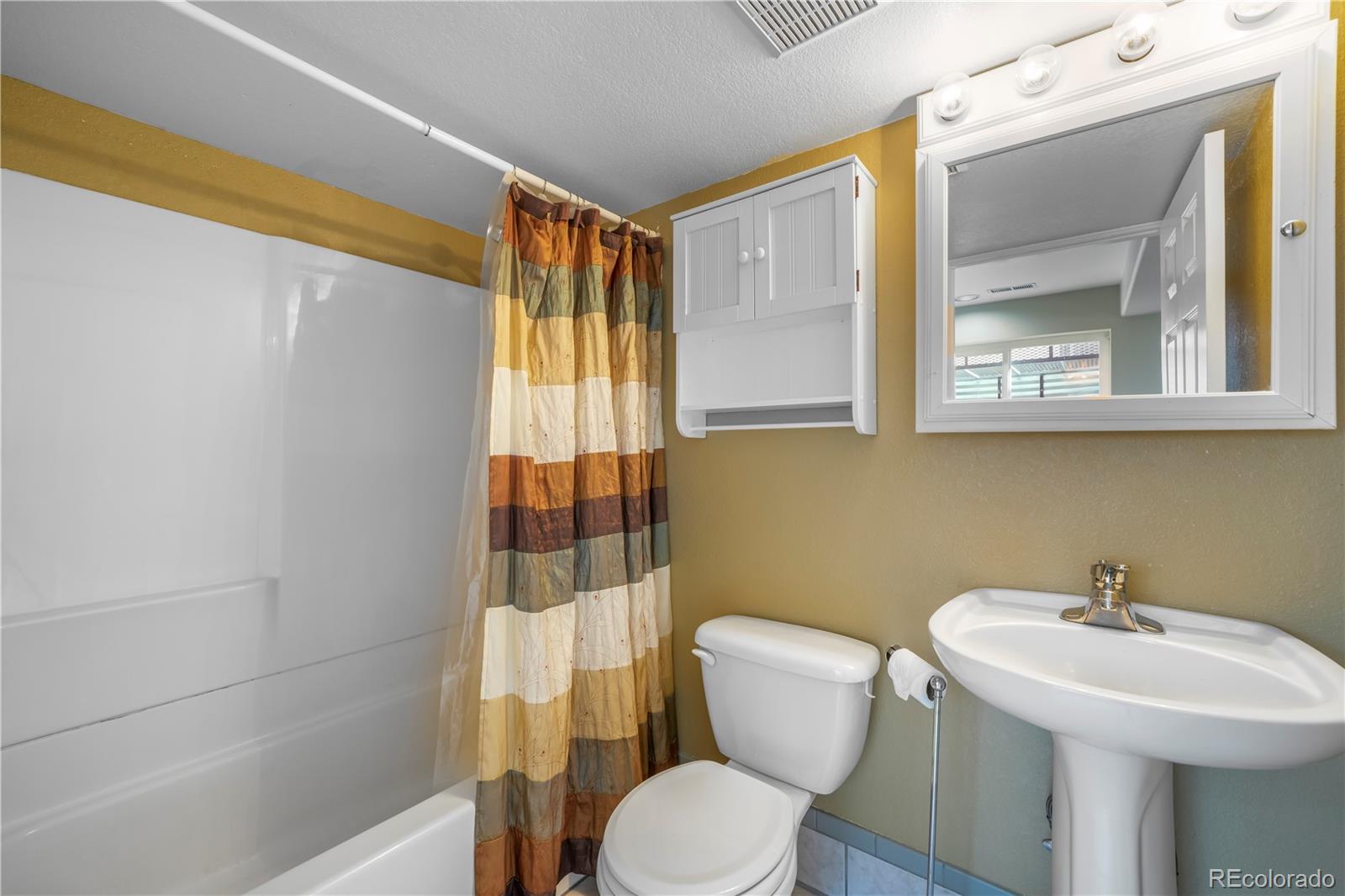 MLS Image #38 for 531  fox run circle,colorado springs, Colorado
