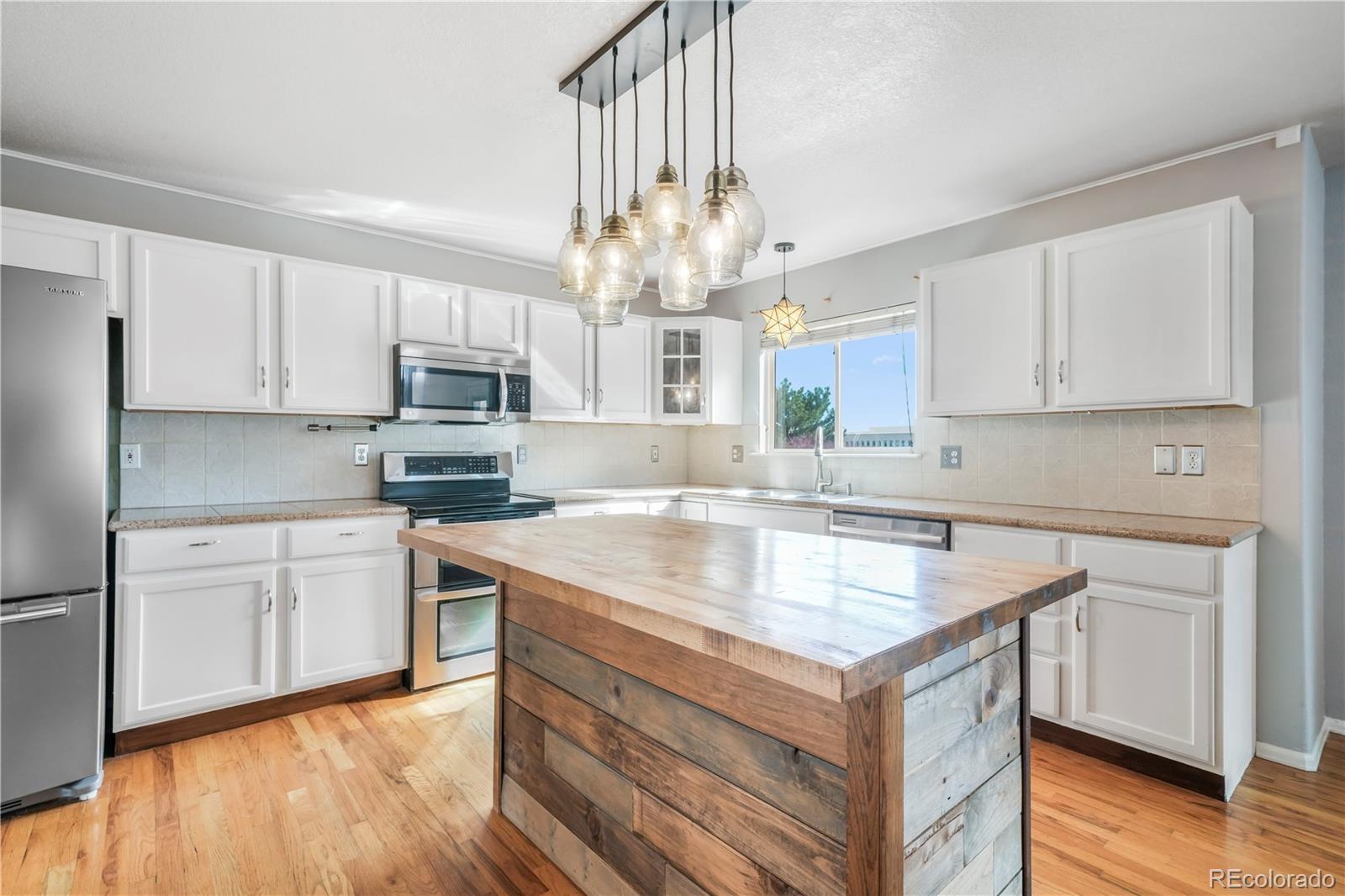 MLS Image #8 for 531  fox run circle,colorado springs, Colorado