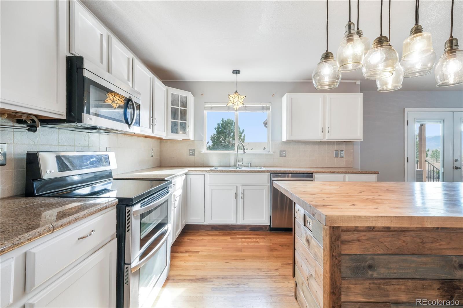 MLS Image #9 for 531  fox run circle,colorado springs, Colorado