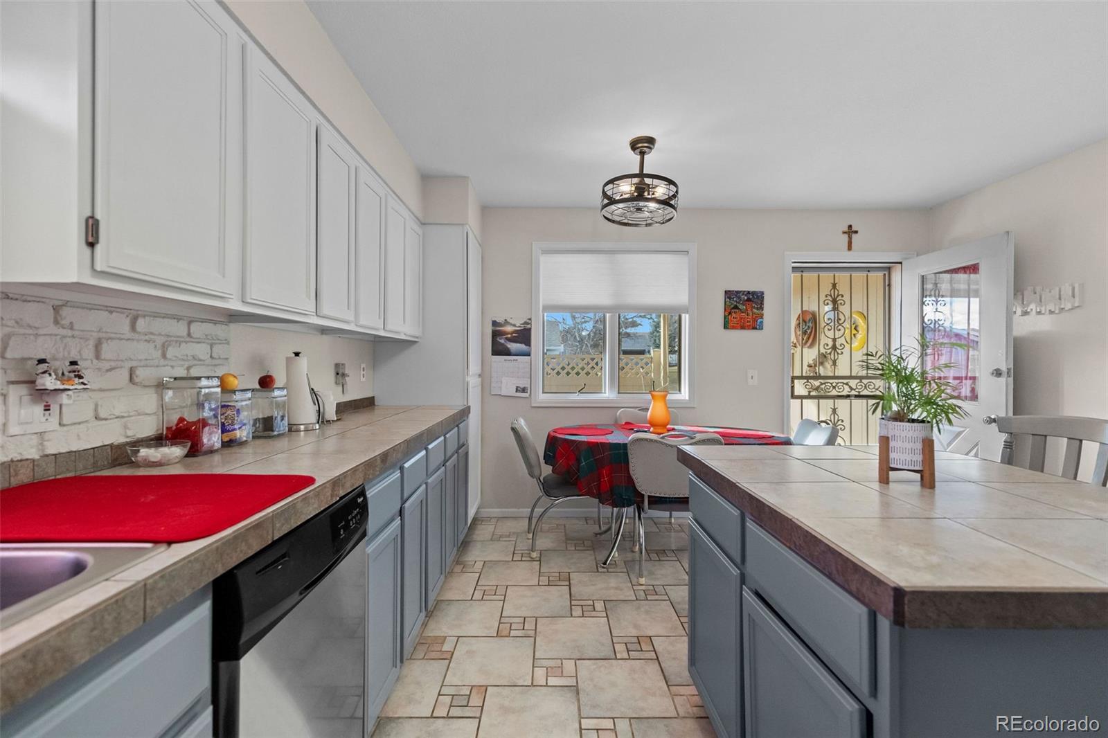 MLS Image #8 for 49  curtis court,broomfield, Colorado