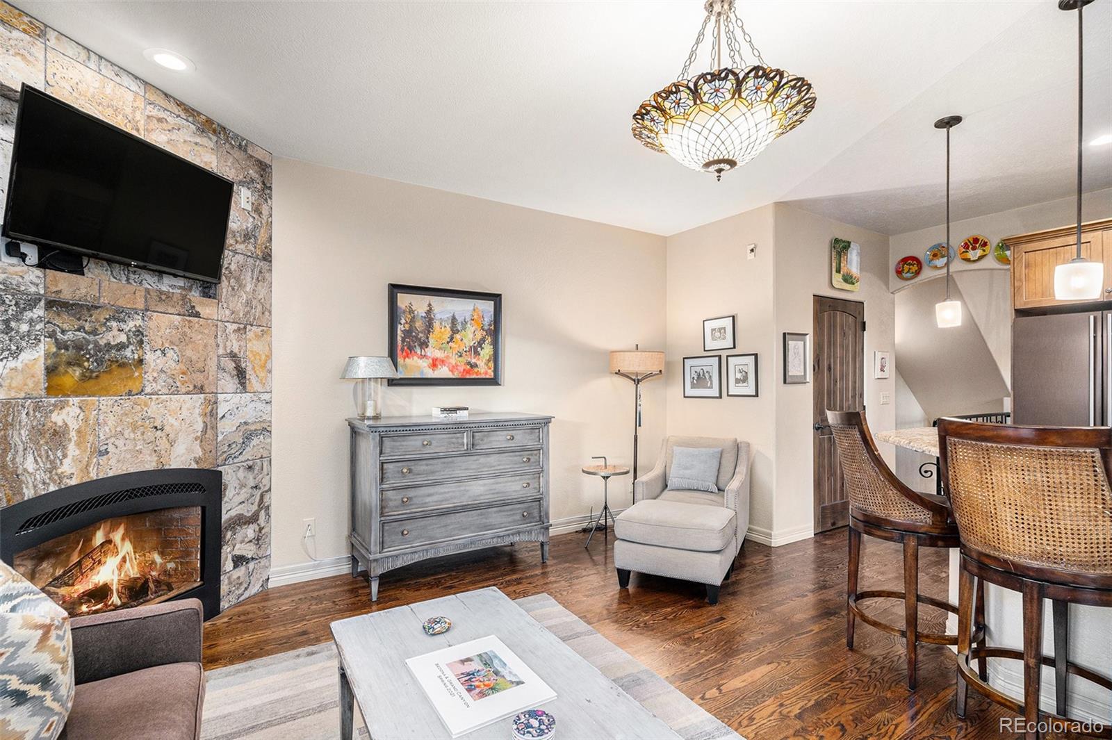 MLS Image #4 for 2657 s sherman street,denver, Colorado
