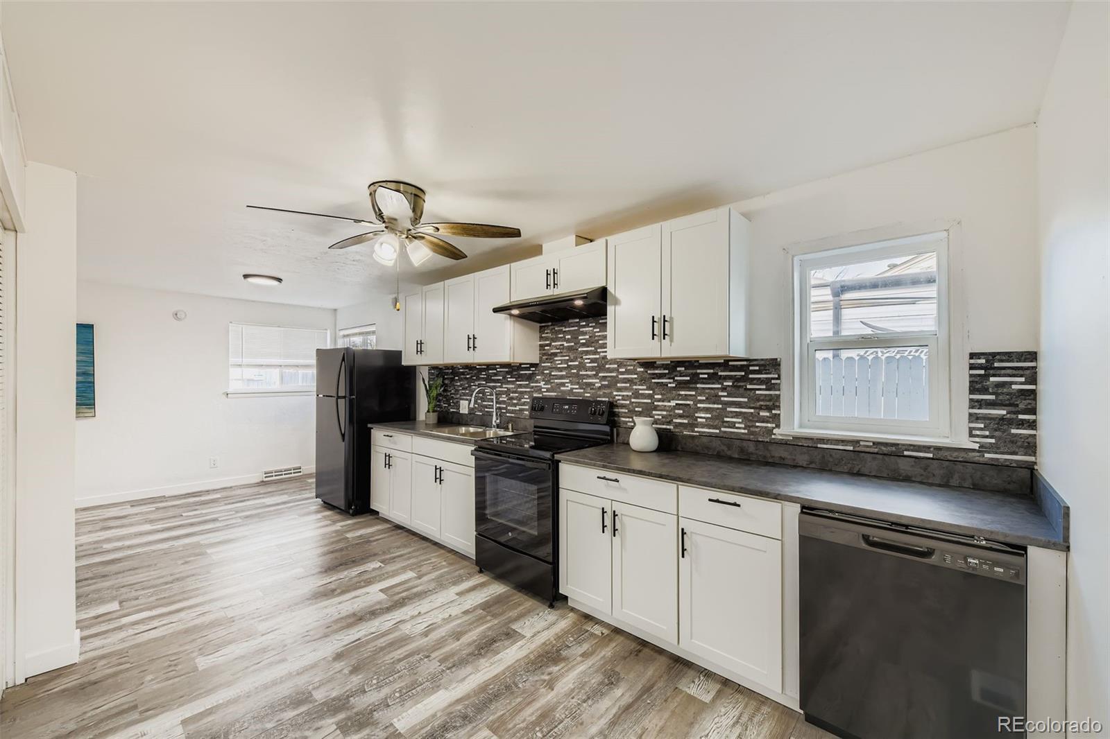 MLS Image #6 for 1431 s meade street,denver, Colorado