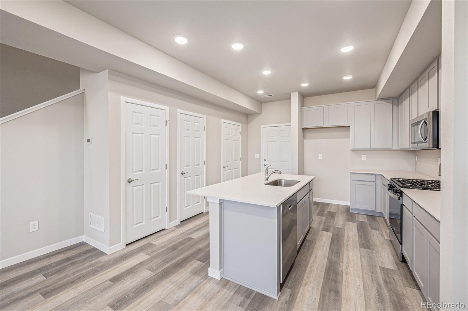 MLS Image #5 for 2899 e 103rd drive,thornton, Colorado