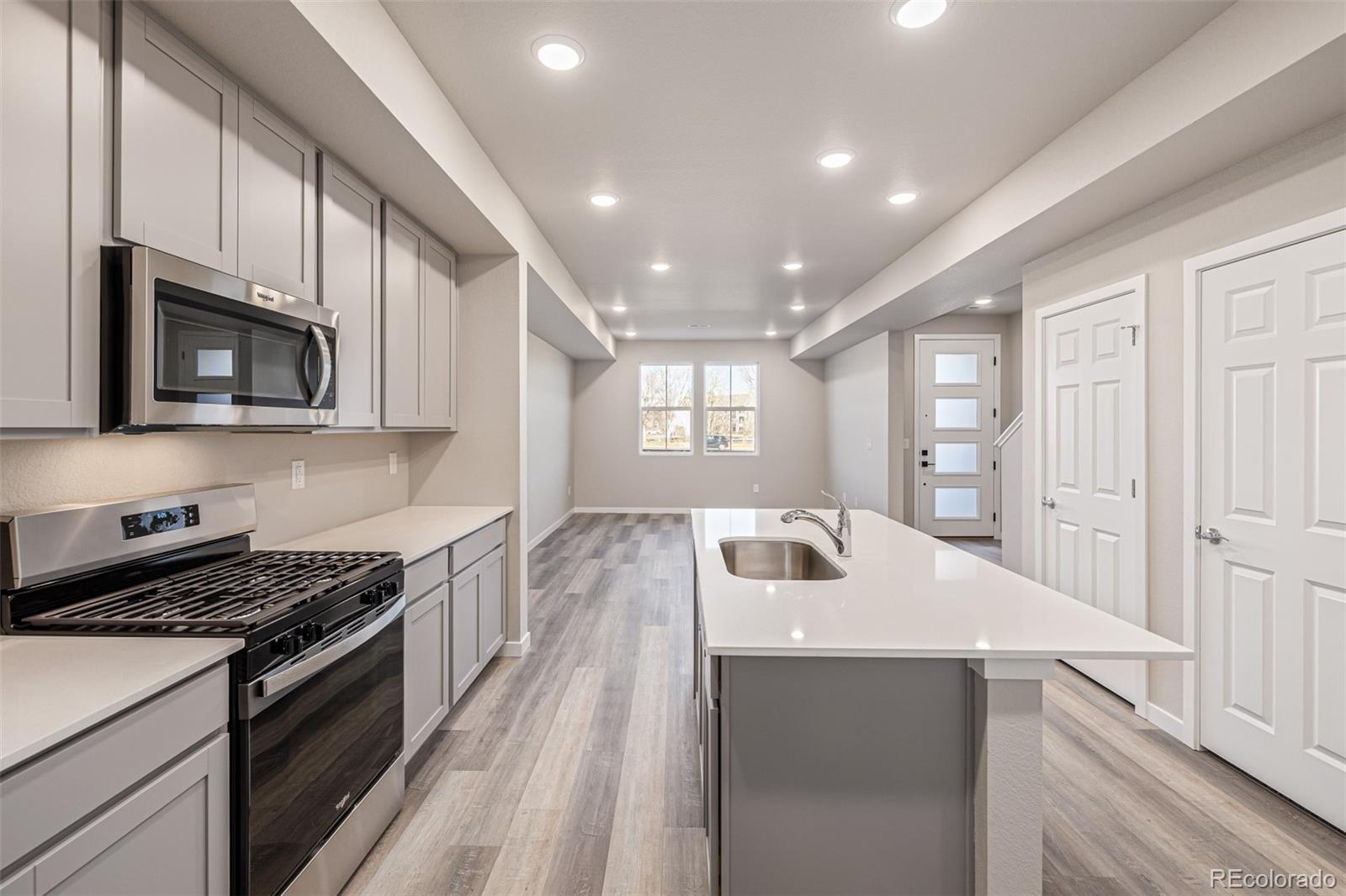 MLS Image #7 for 2899 e 103rd drive,thornton, Colorado