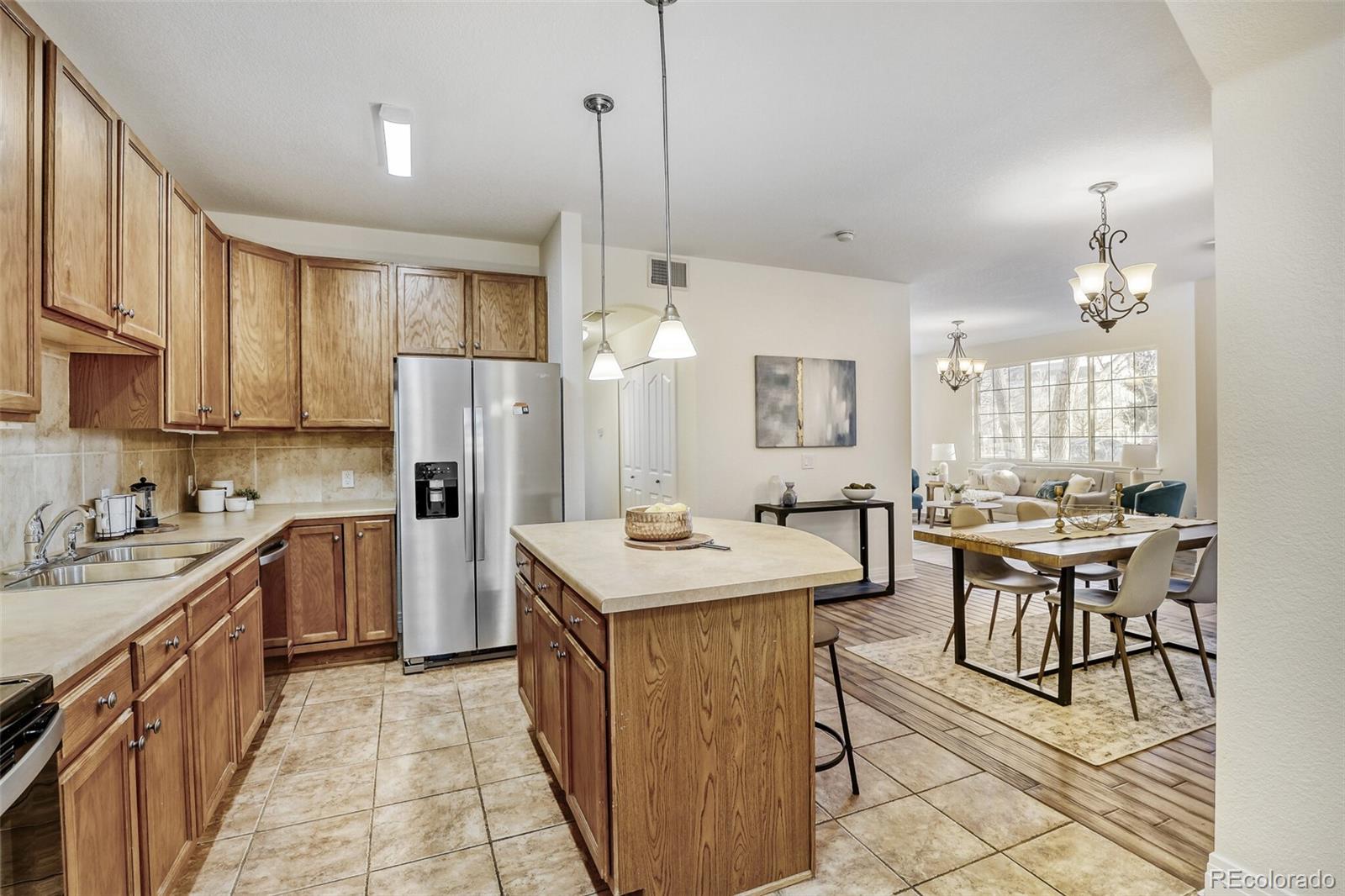 MLS Image #10 for 159  quebec street b,denver, Colorado