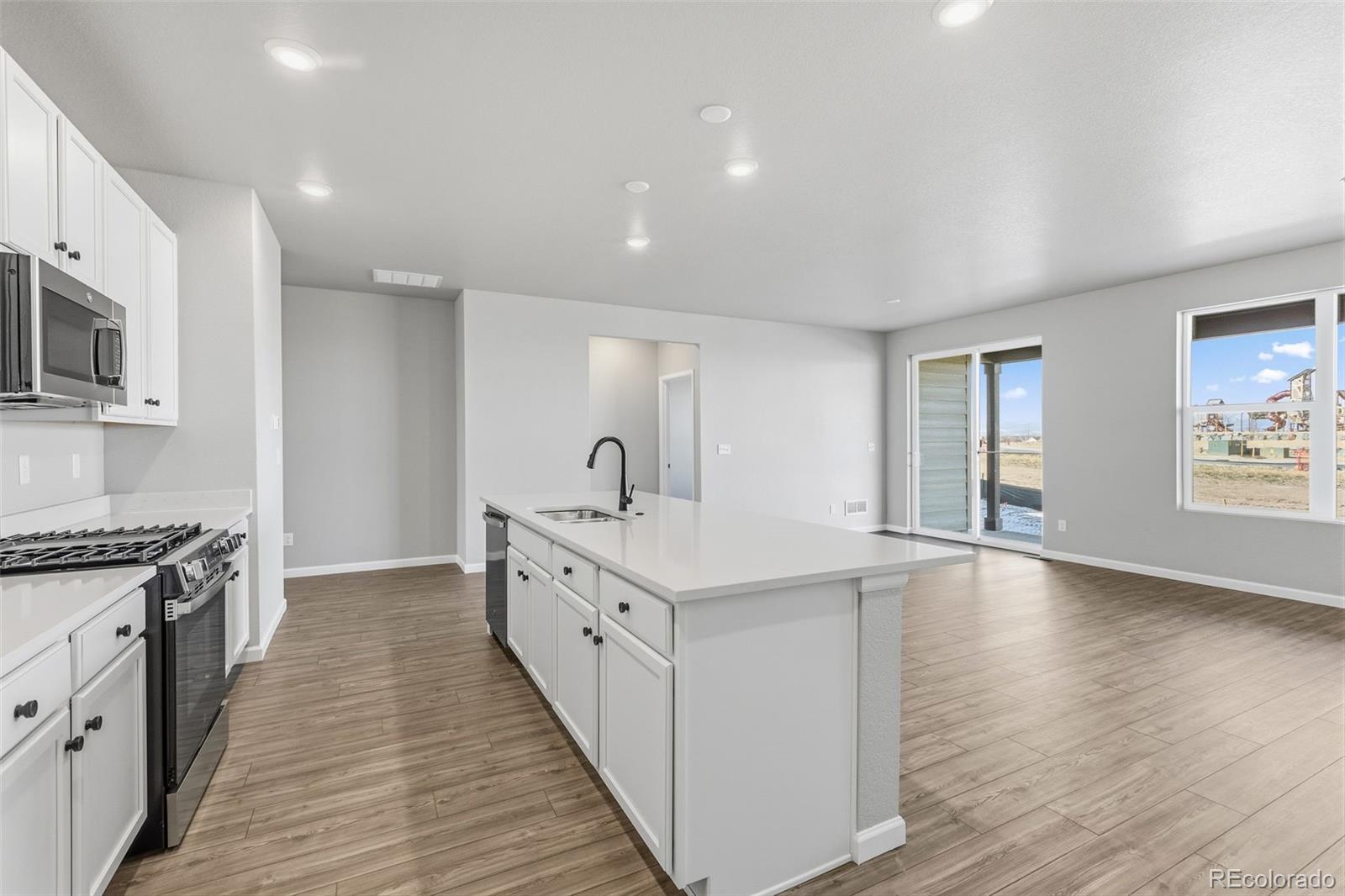 MLS Image #7 for 6793  utica circle,firestone, Colorado