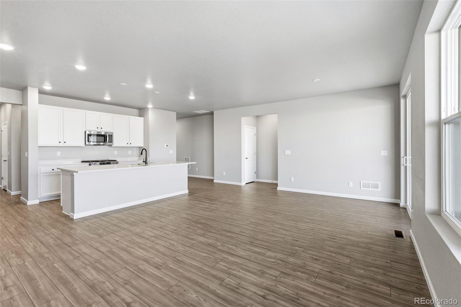 MLS Image #8 for 6793  utica circle,firestone, Colorado