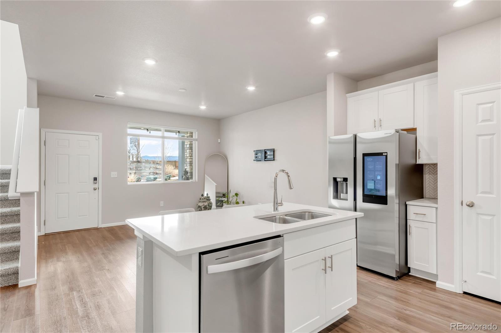 MLS Image #10 for 11424 w belleview drive,littleton, Colorado