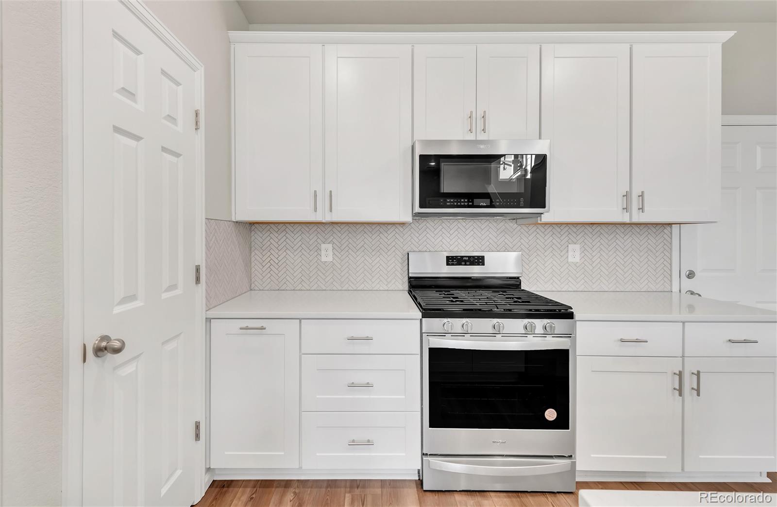 MLS Image #9 for 11424 w belleview drive,littleton, Colorado