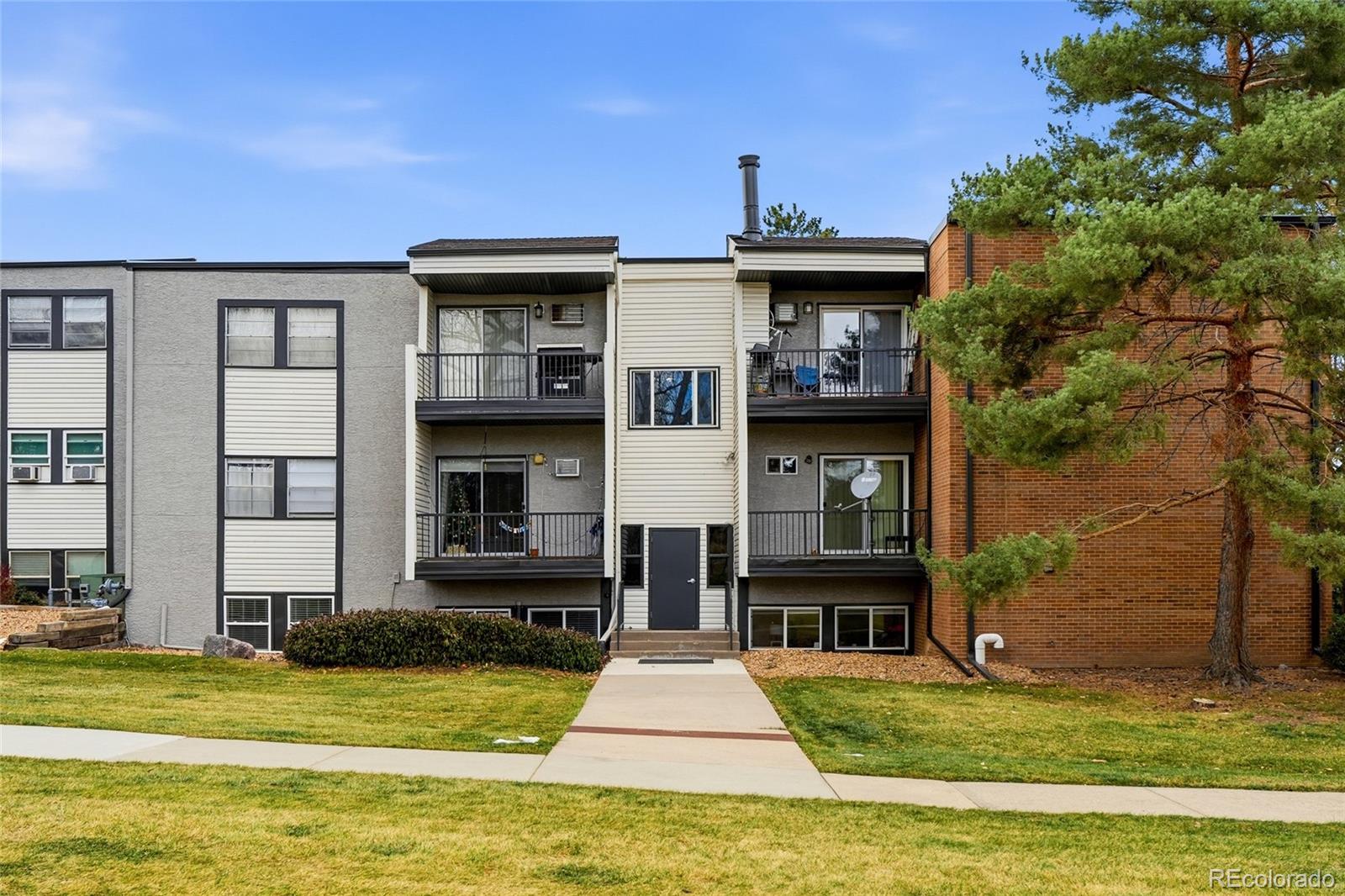 MLS Image #1 for 1300  golden circle,golden, Colorado