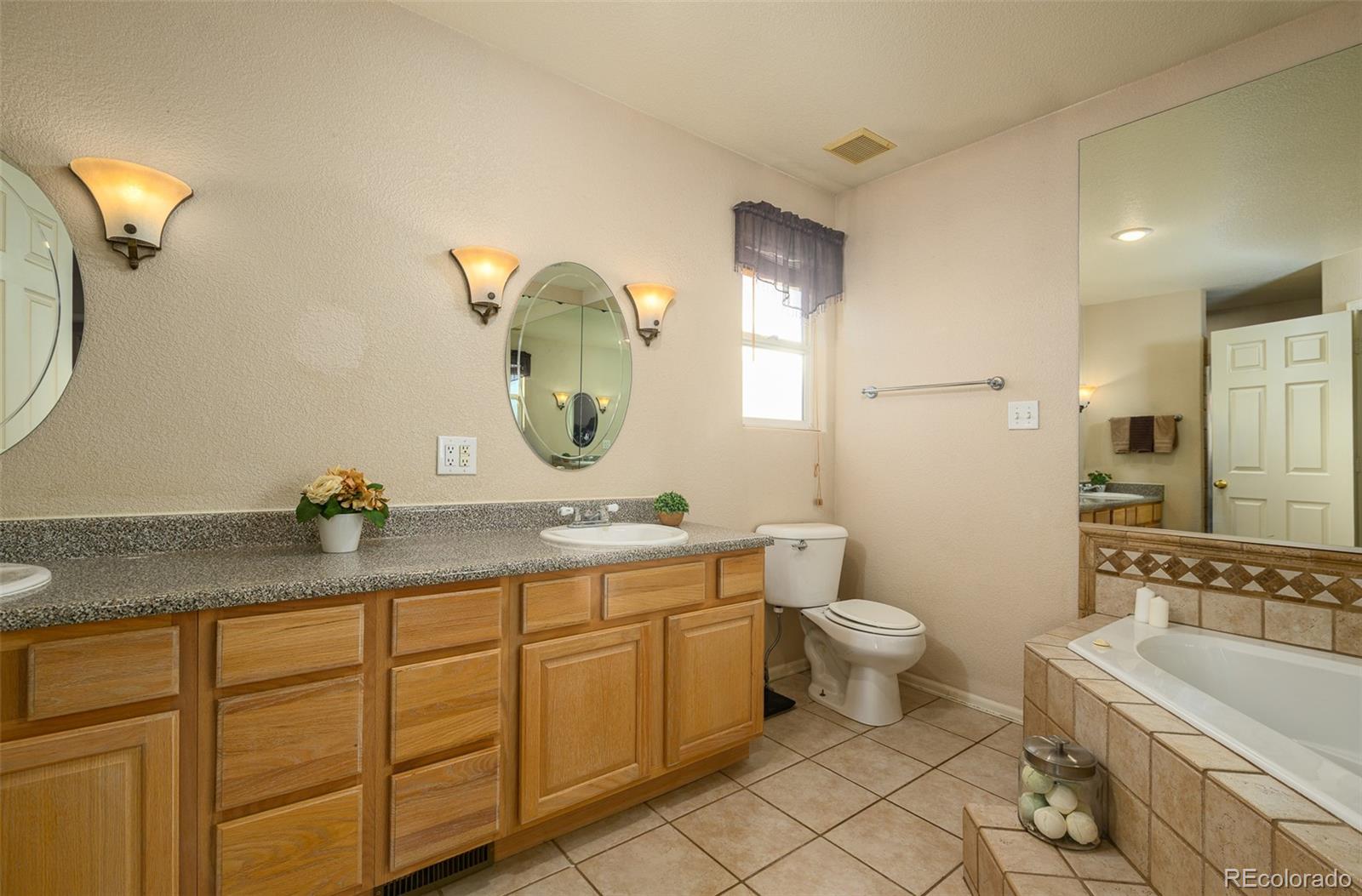 MLS Image #10 for 758 e woodleaf drive,pueblo, Colorado