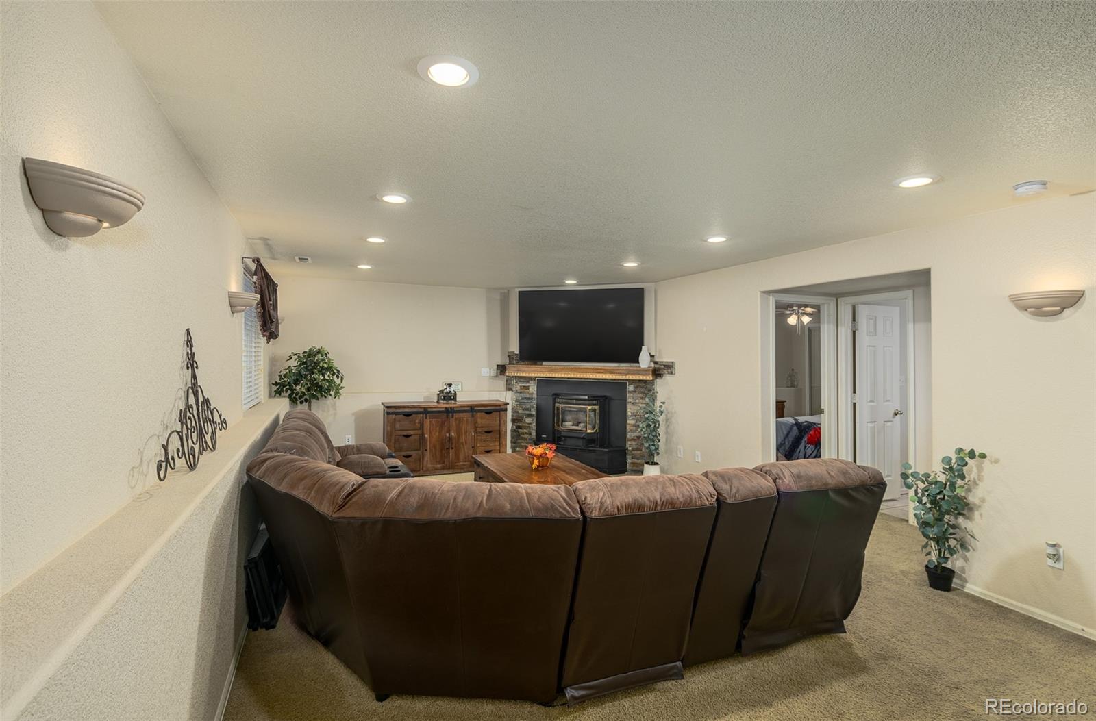 MLS Image #17 for 758 e woodleaf drive,pueblo, Colorado