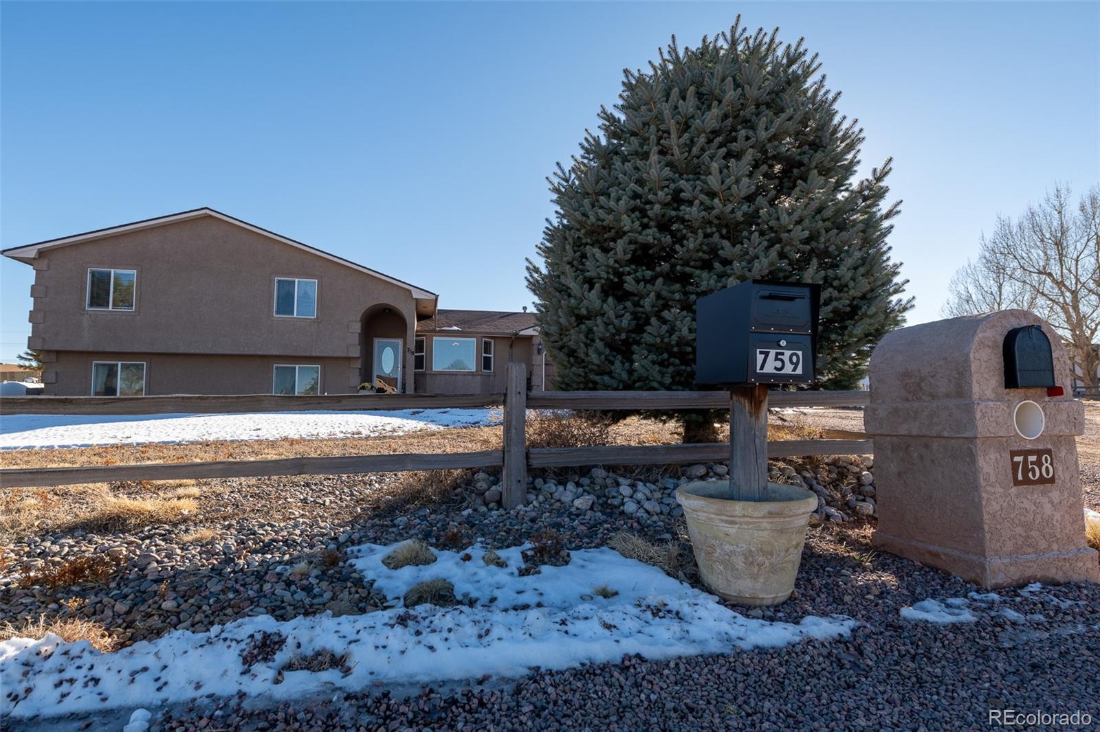 MLS Image #39 for 758 e woodleaf drive,pueblo, Colorado