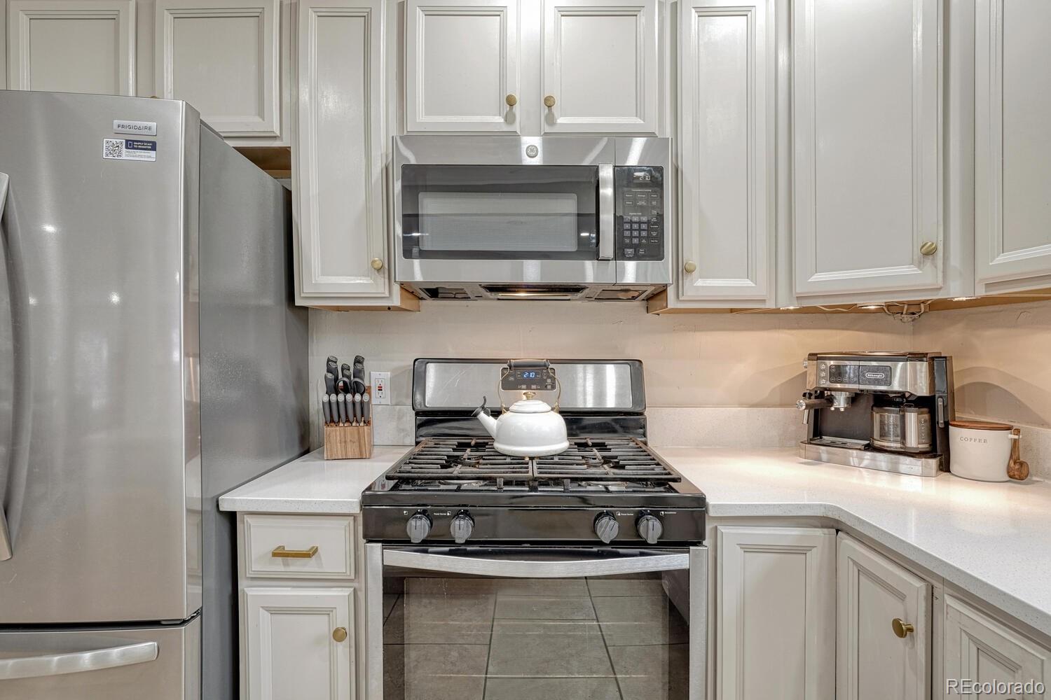 MLS Image #12 for 1290 s forest street,denver, Colorado