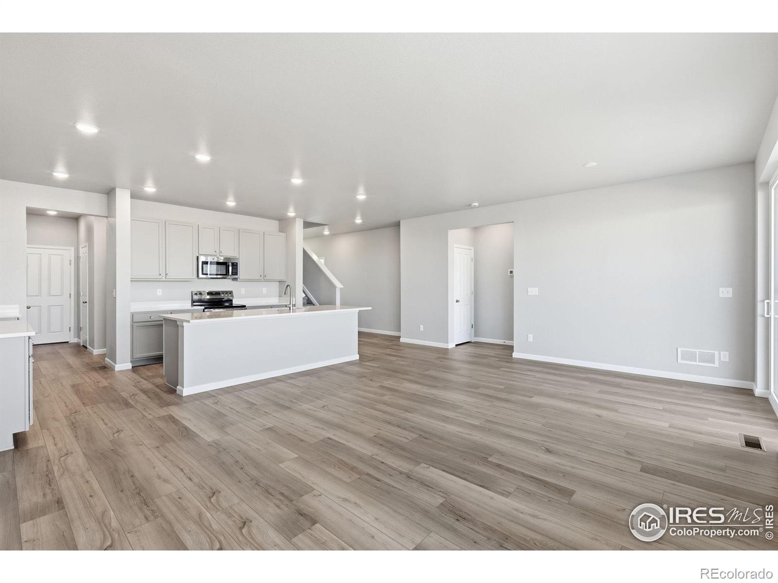 MLS Image #7 for 6781  utica circle,firestone, Colorado