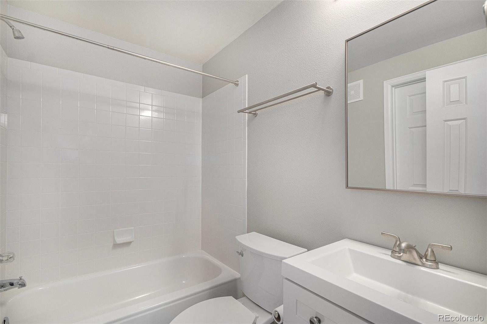 MLS Image #10 for 14297 e grand drive 182,aurora, Colorado