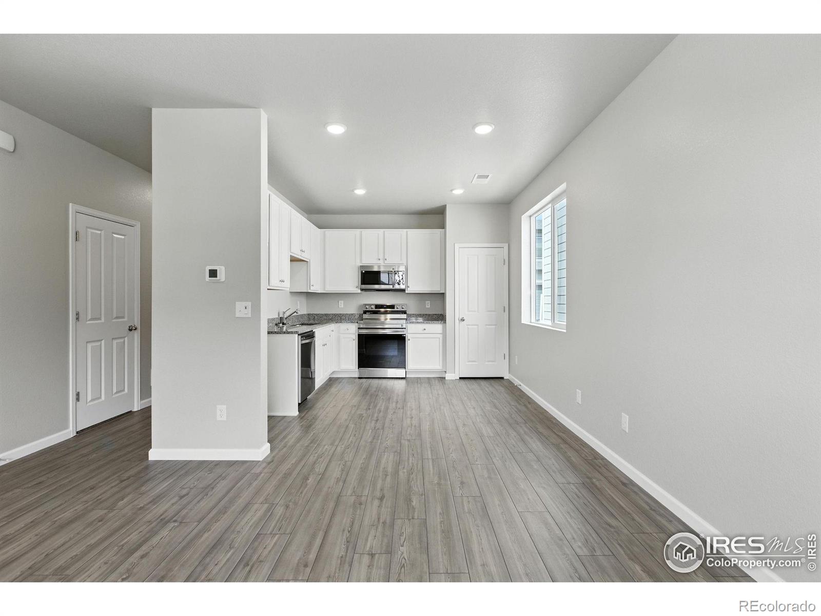 MLS Image #10 for 309  scaup lane,johnstown, Colorado