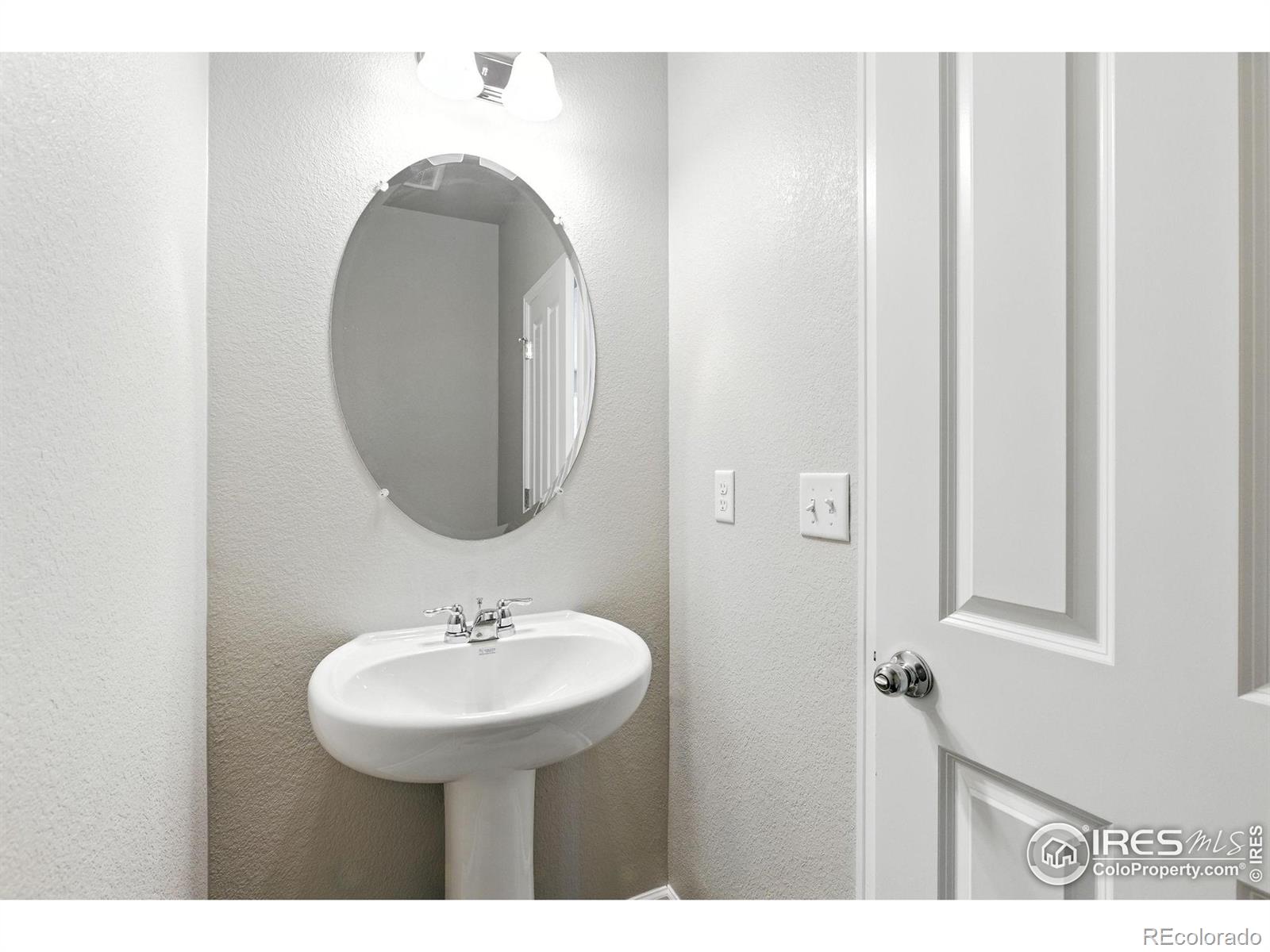 MLS Image #15 for 309  scaup lane,johnstown, Colorado