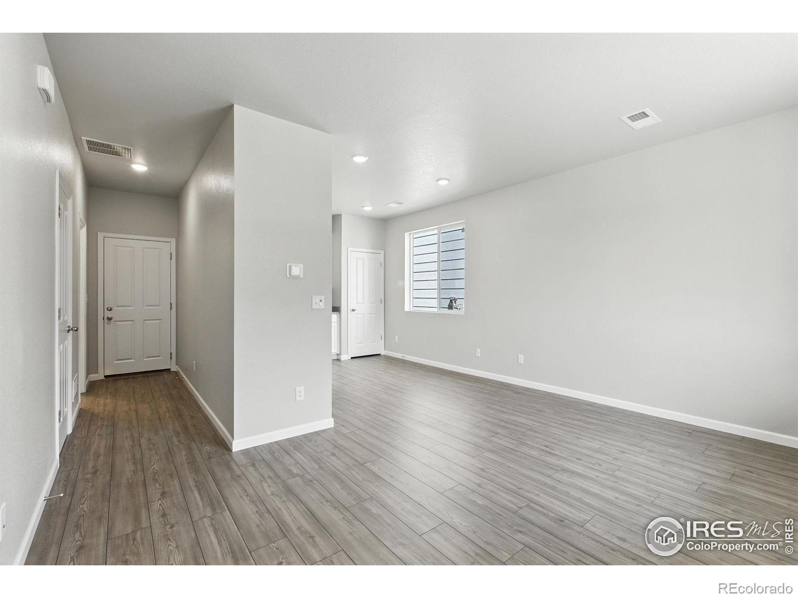 MLS Image #8 for 309  scaup lane,johnstown, Colorado