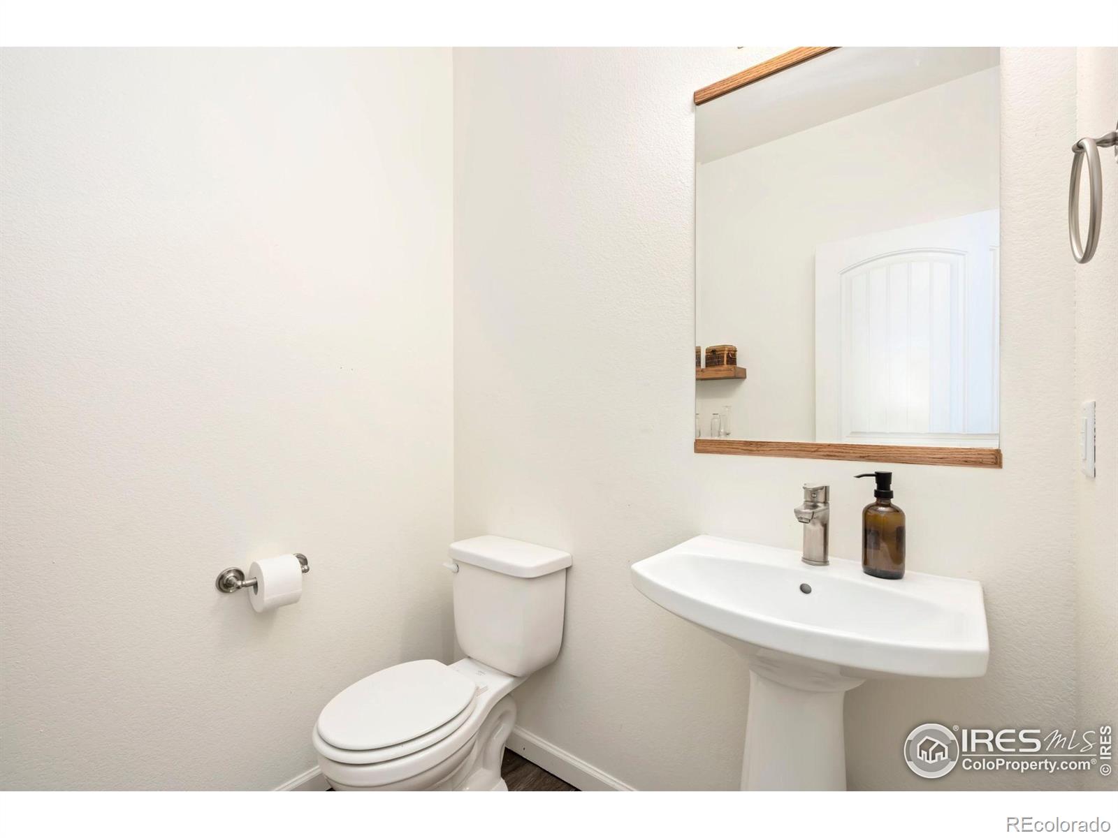 MLS Image #11 for 4355  24th st rd,greeley, Colorado