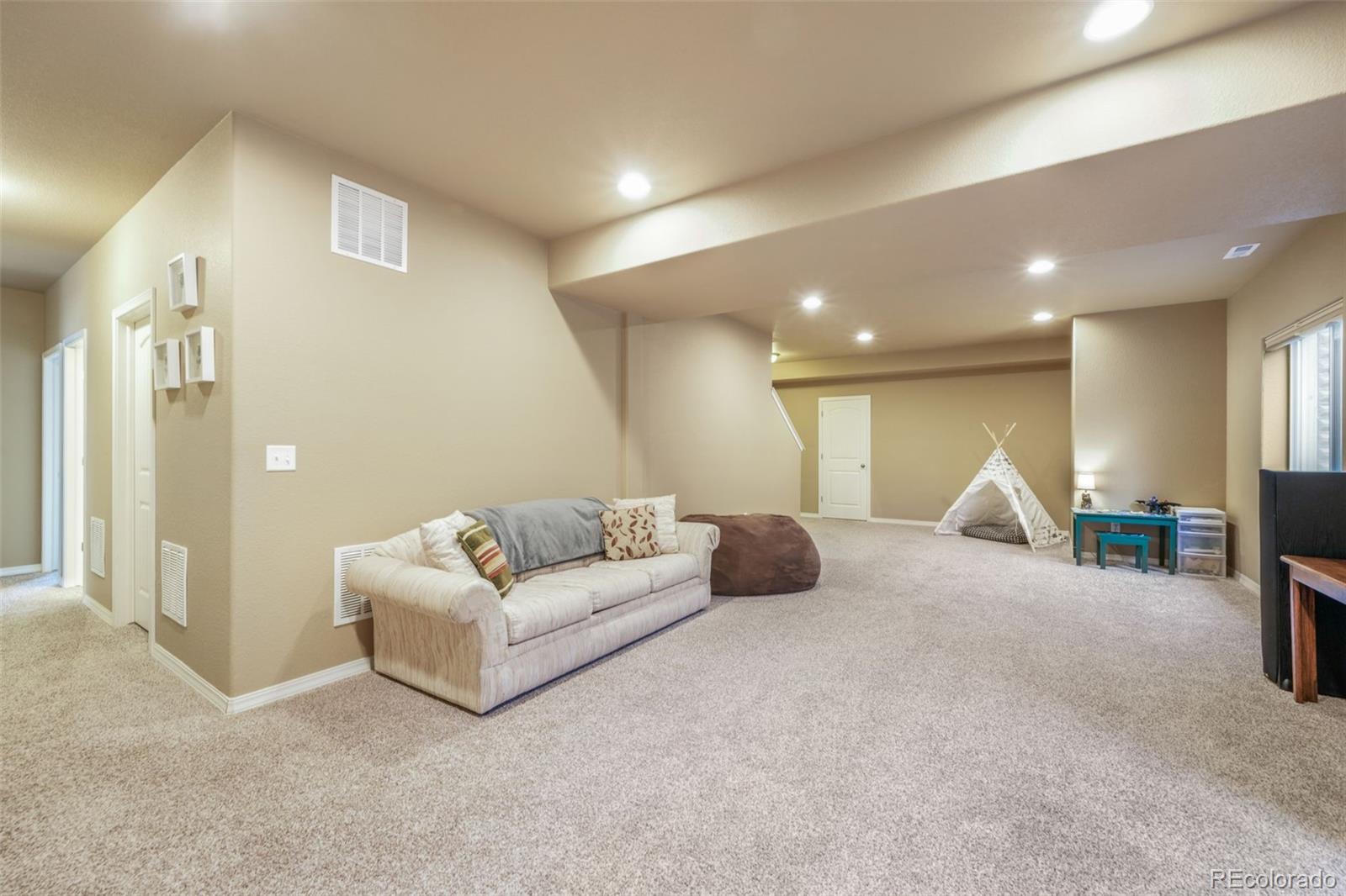 MLS Image #26 for 19793  lindenmere drive,monument, Colorado