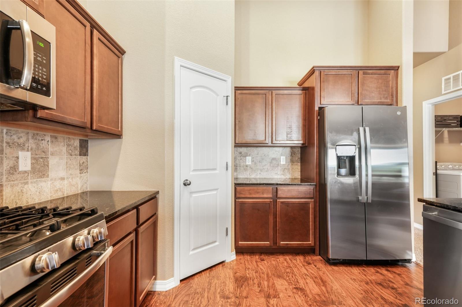 MLS Image #6 for 19793  lindenmere drive,monument, Colorado