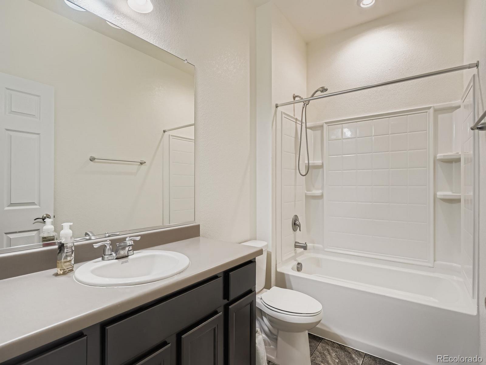 MLS Image #14 for 6255 n gibralter court,aurora, Colorado