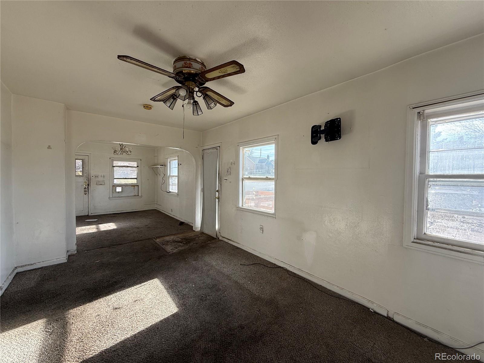 MLS Image #10 for 3605 n milwaukee street,denver, Colorado
