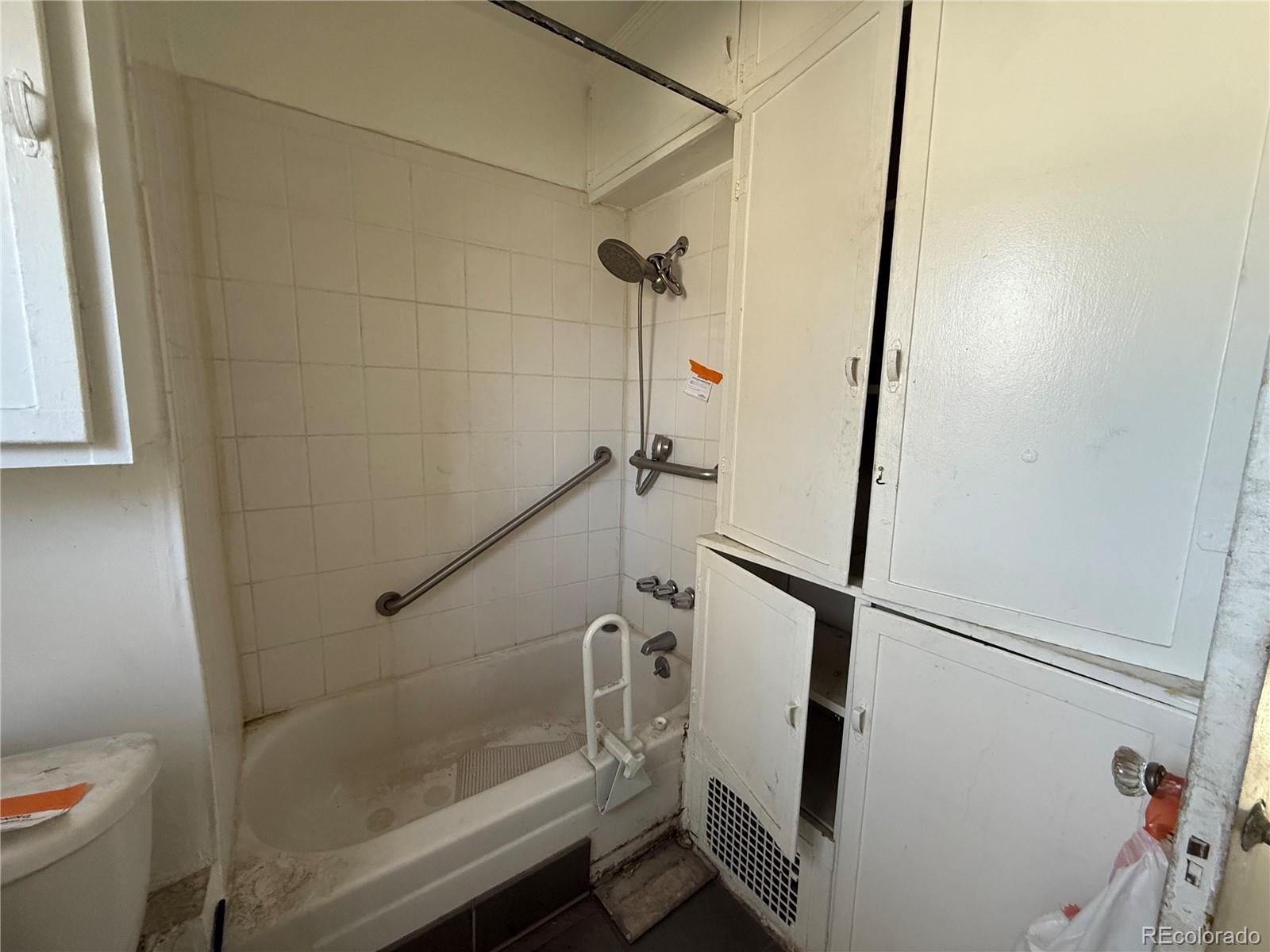 MLS Image #6 for 3605 n milwaukee street,denver, Colorado